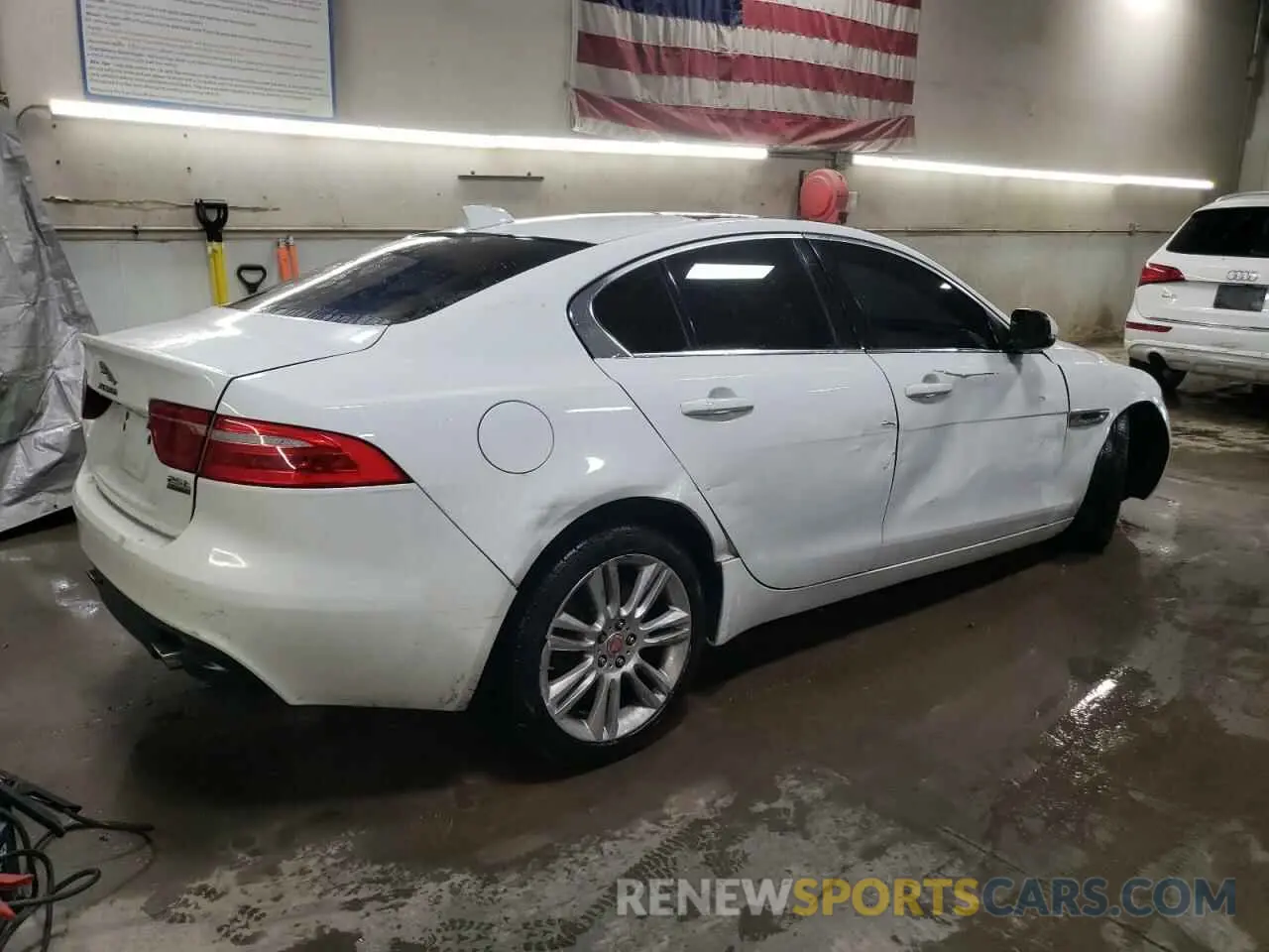 3 fotografías del automóvil dañado SAJAJ4FX0KCP51647 JAGUAR XE 2019