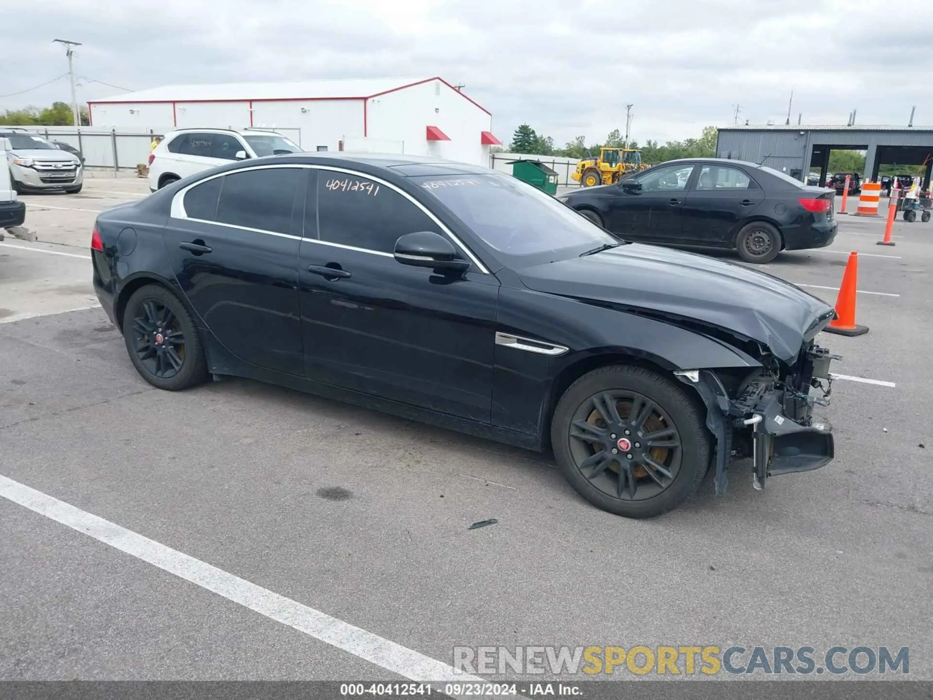 1 fotografías del automóvil dañado SAJAJ4FX8KCP50861 JAGUAR XE 2019