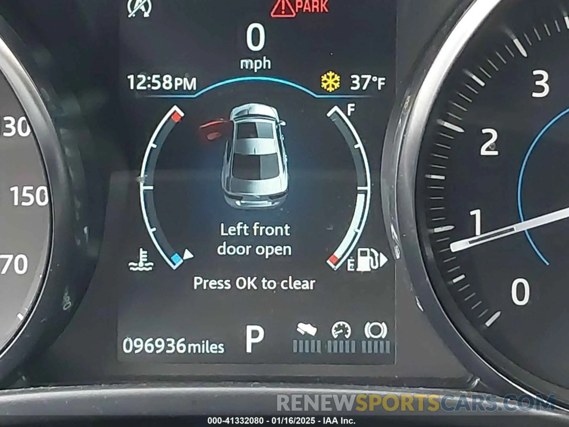 15 fotografías del automóvil dañado SAJAR4FX0KCP52659 JAGUAR XE 2019