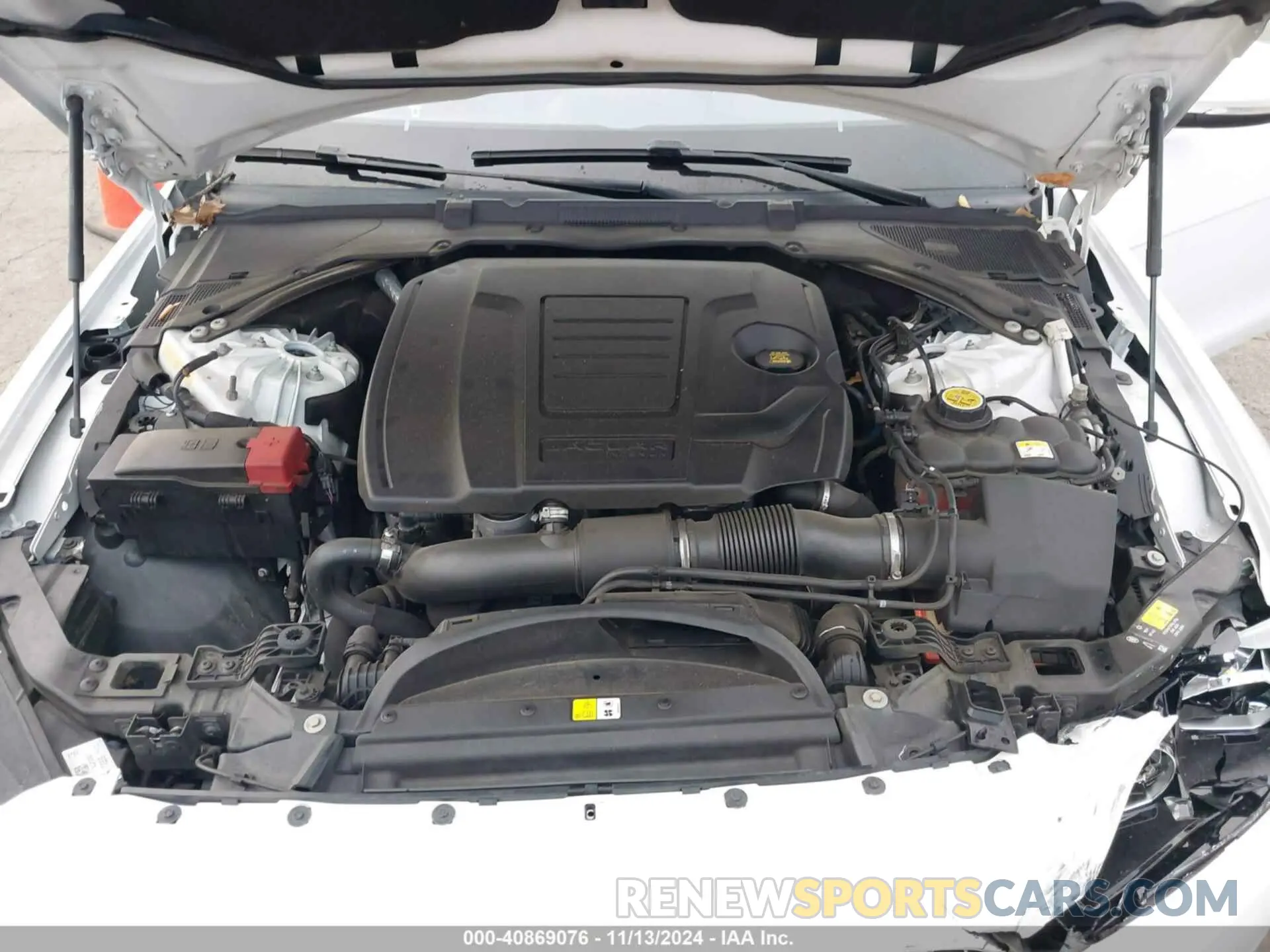 10 fotografías del automóvil dañado SAJAR4FX2KCP44224 JAGUAR XE 2019