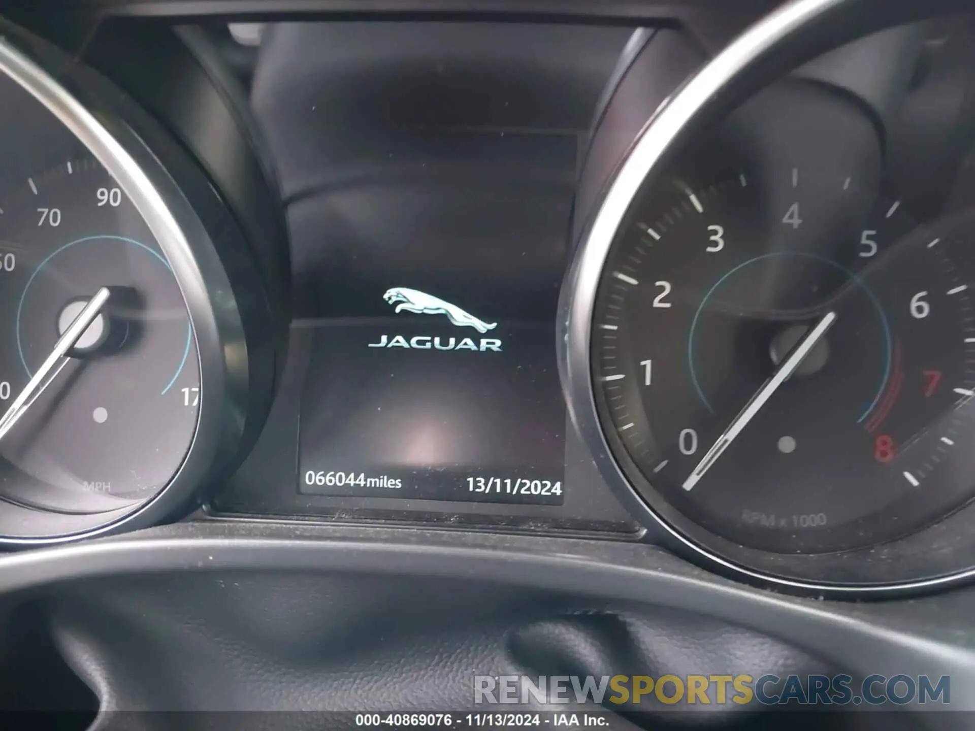15 fotografías del automóvil dañado SAJAR4FX2KCP44224 JAGUAR XE 2019