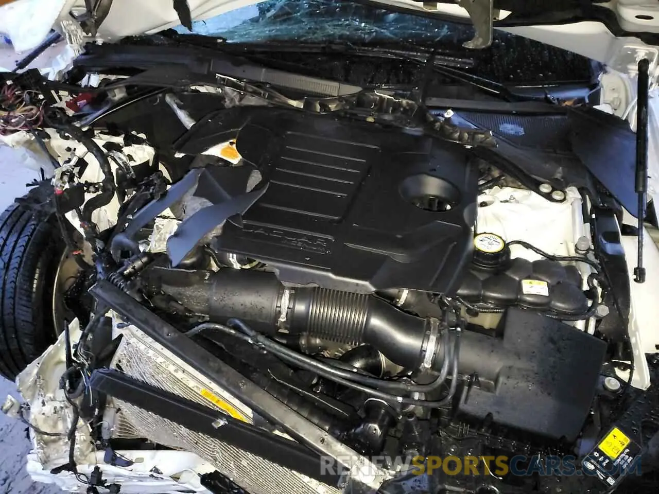 11 fotografías del automóvil dañado SAJAR4FX4KCP52664 JAGUAR XE 2019
