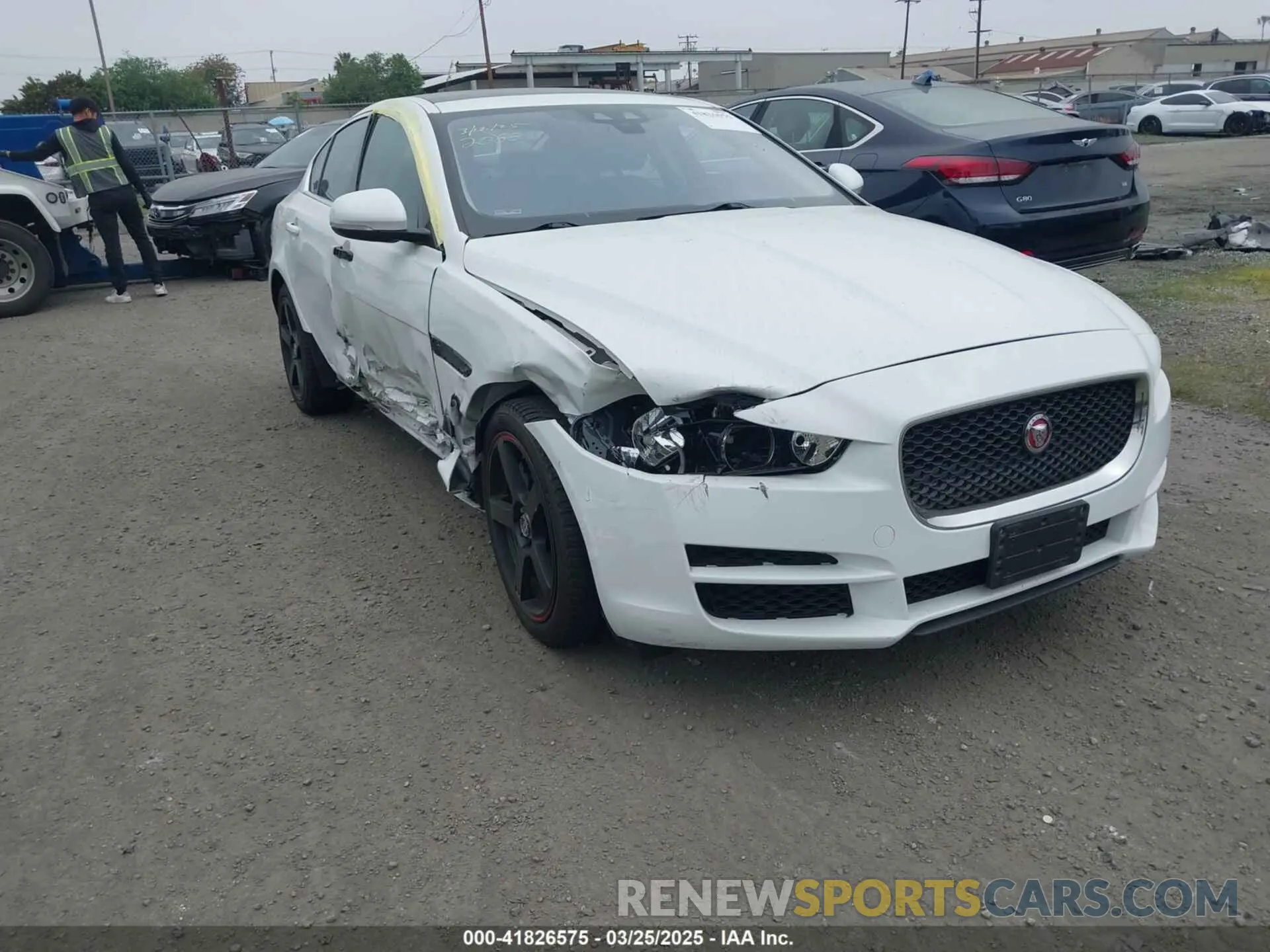 1 fotografías del automóvil dañado SAJAS4FX3KCP52756 JAGUAR XE 2019