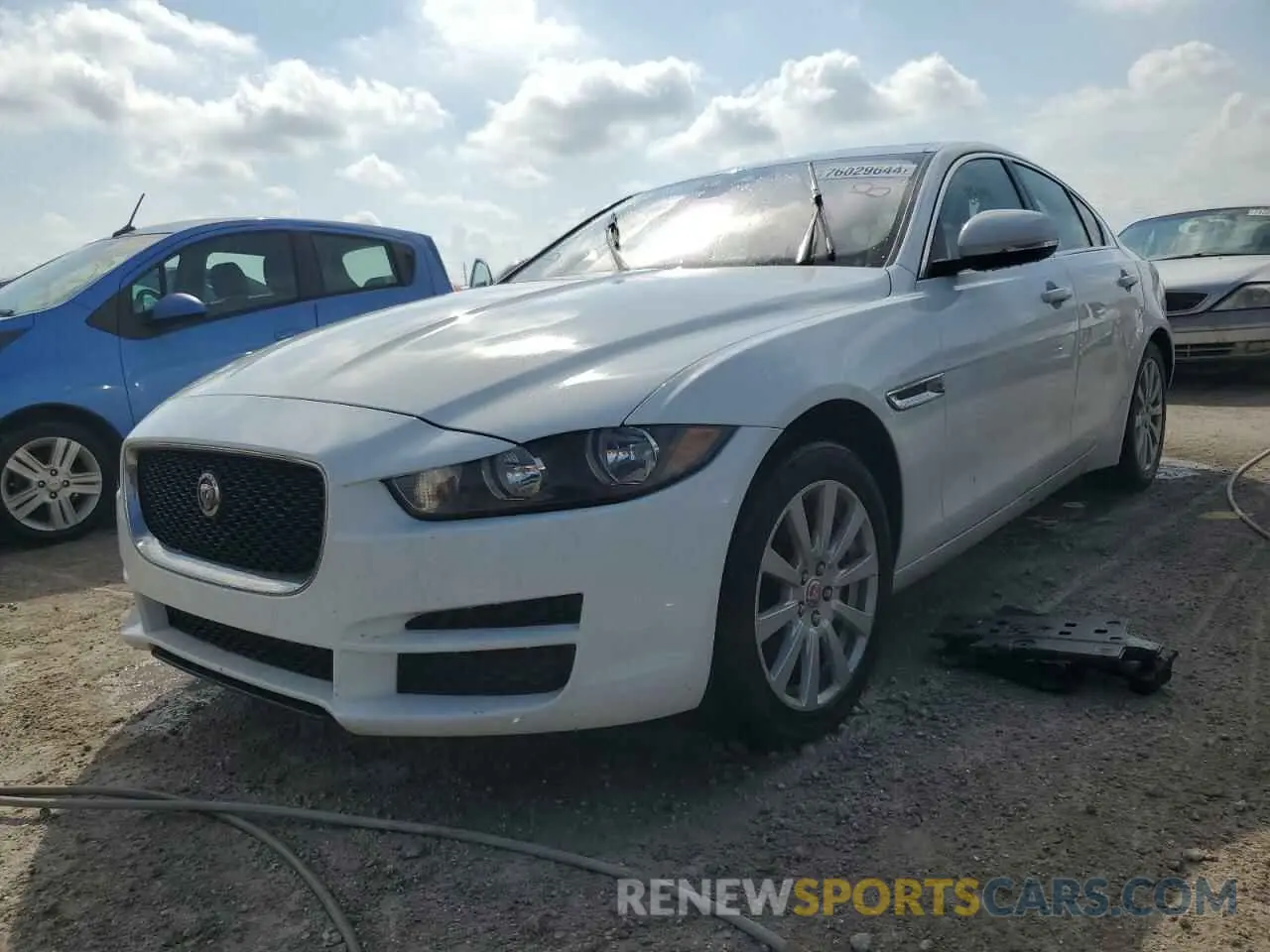 1 fotografías del automóvil dañado SAJAS4FX7KCP51092 JAGUAR XE 2019