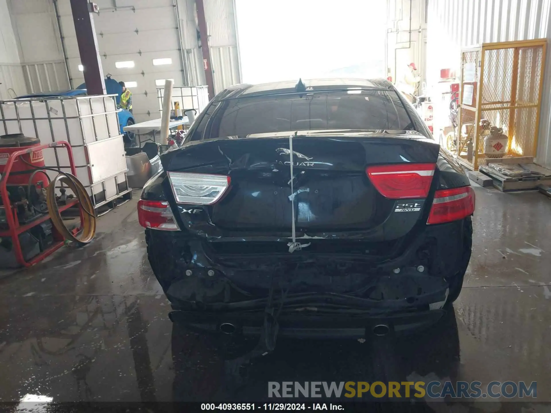 6 fotografías del automóvil dañado SAJAS4FXXKCP52690 JAGUAR XE 2019