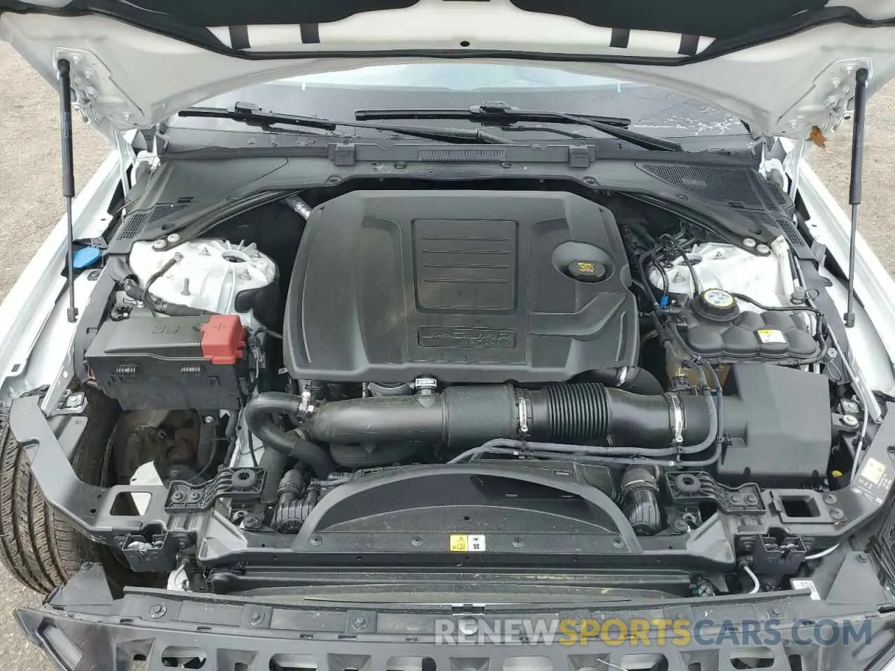 11 fotografías del automóvil dañado SAJAE4FXXLCP64525 JAGUAR XE 2020