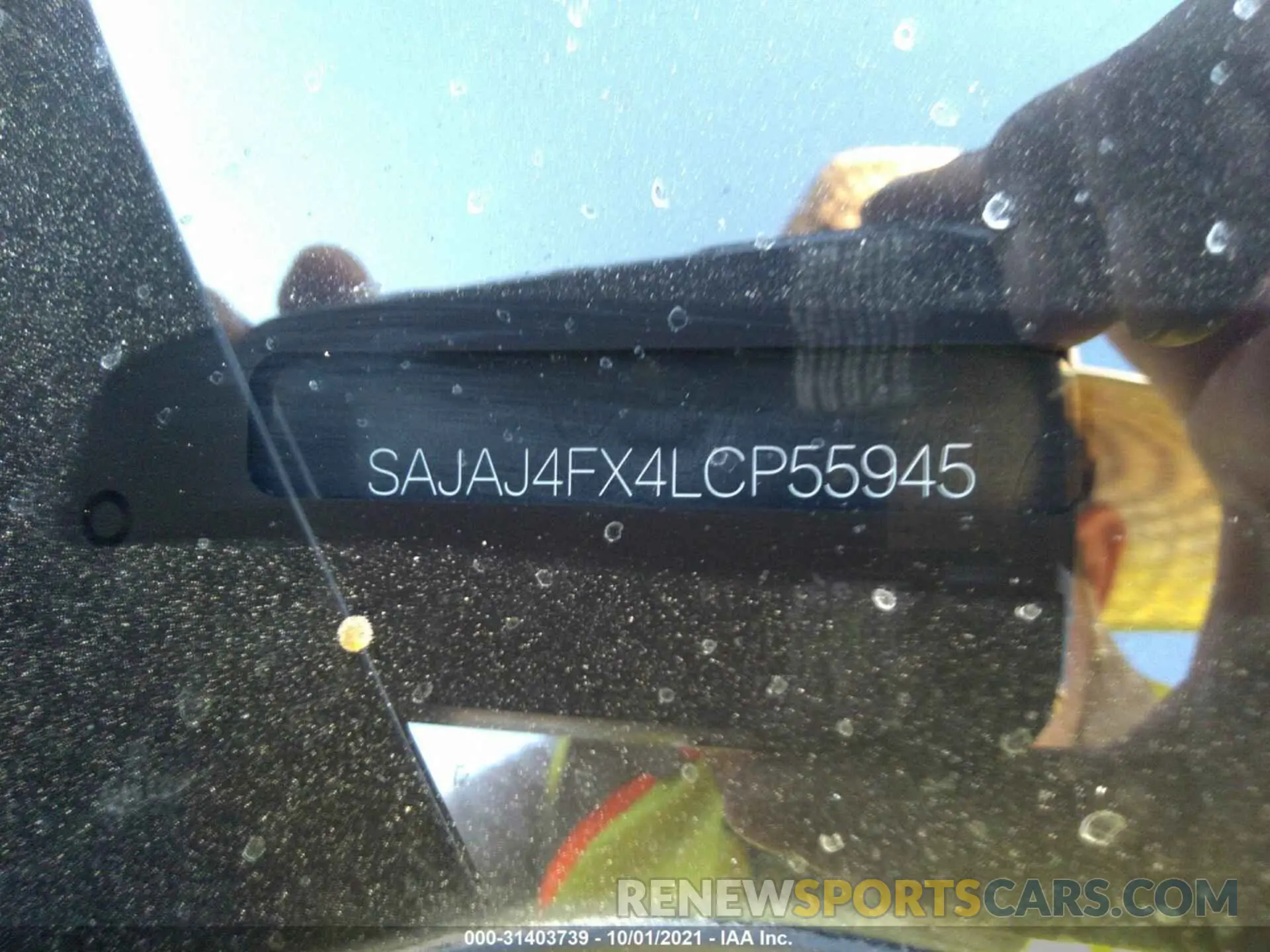 9 fotografías del automóvil dañado SAJAJ4FX4LCP55945 JAGUAR XE 2020