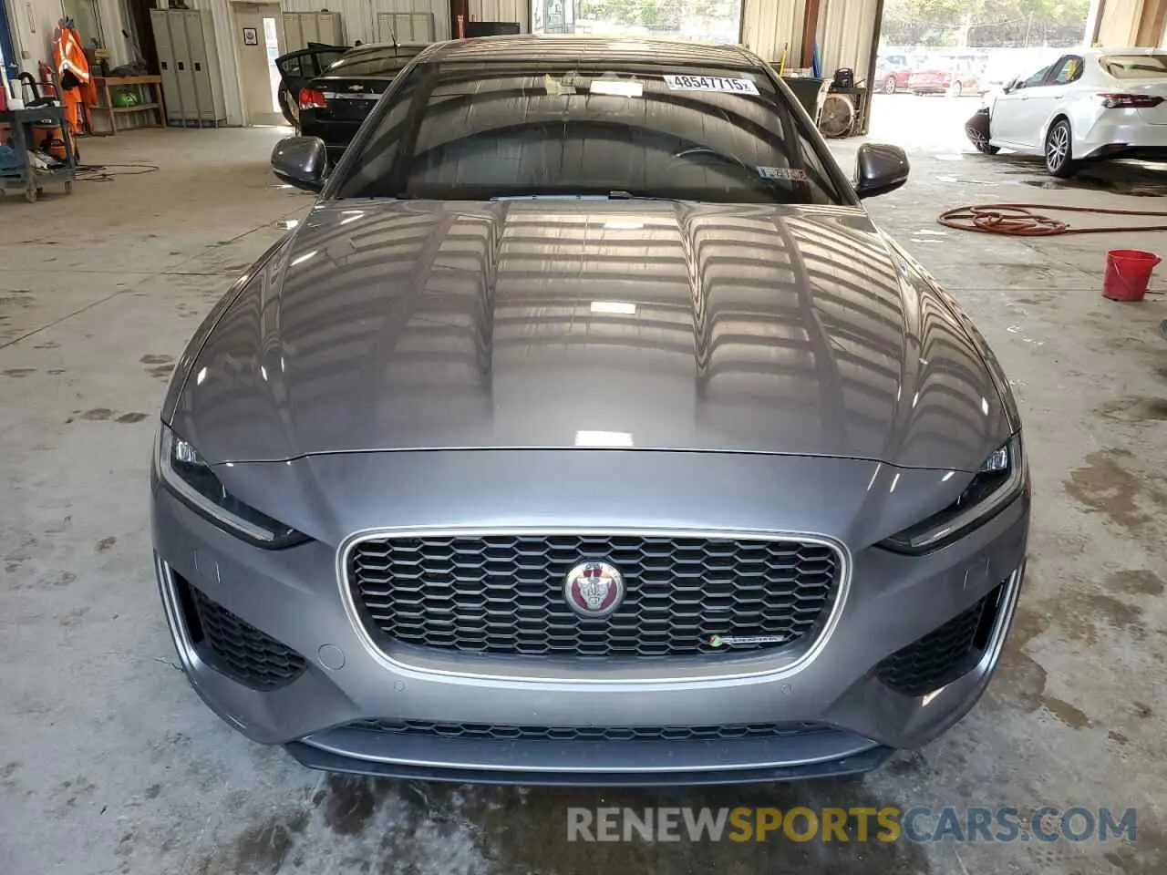 5 fotografías del automóvil dañado SAJAT4GX4LCP58076 JAGUAR XE 2020