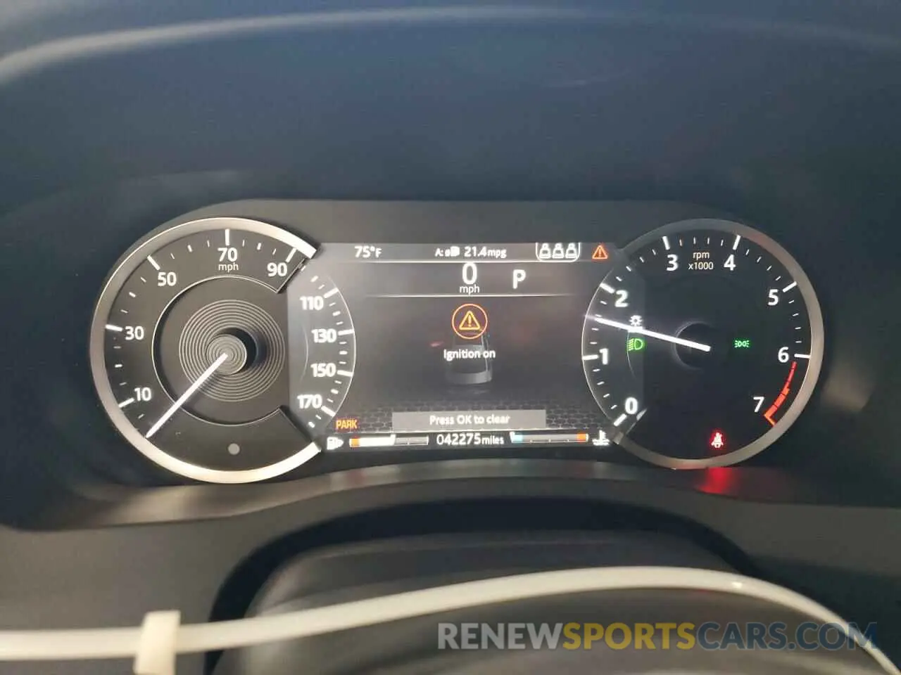 9 fotografías del automóvil dañado SAJAT4GX4LCP58076 JAGUAR XE 2020