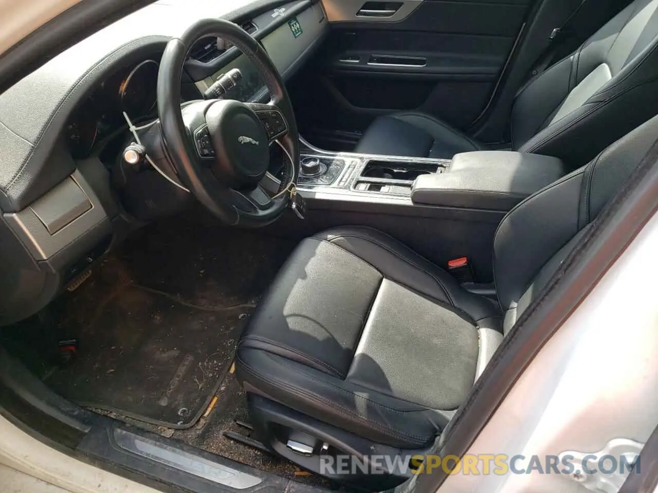 7 fotografías del automóvil dañado SAJBJ4FX0KCY79424 JAGUAR XF 2019
