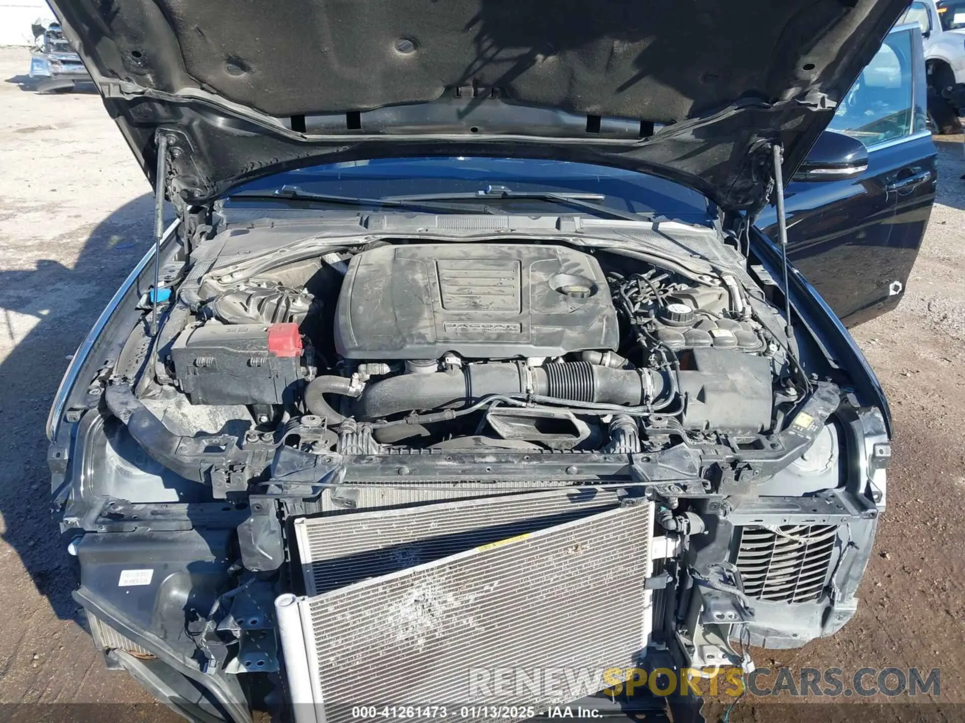 10 fotografías del automóvil dañado SAJBJ4FX5KCY78947 JAGUAR XF 2019