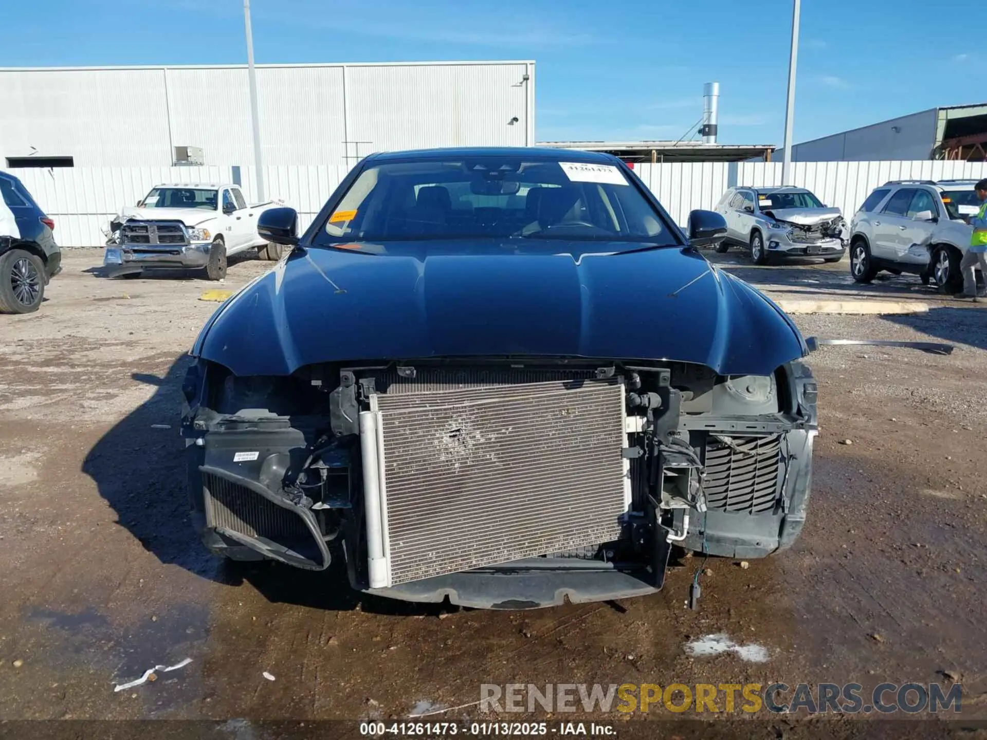 13 fotografías del automóvil dañado SAJBJ4FX5KCY78947 JAGUAR XF 2019