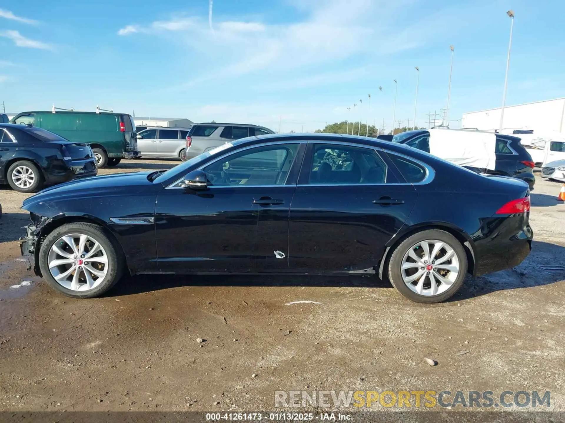 15 fotografías del automóvil dañado SAJBJ4FX5KCY78947 JAGUAR XF 2019