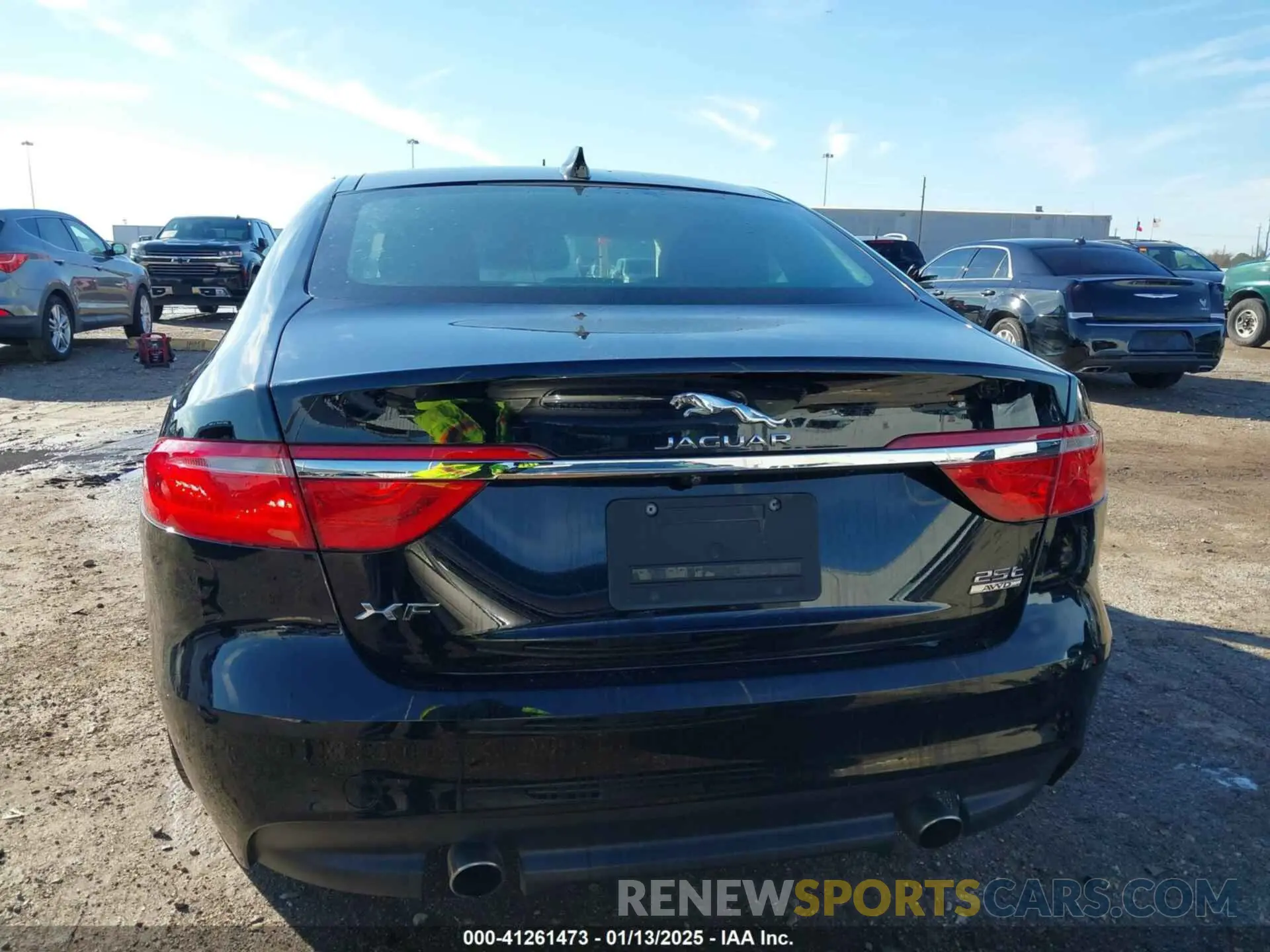 17 fotografías del automóvil dañado SAJBJ4FX5KCY78947 JAGUAR XF 2019