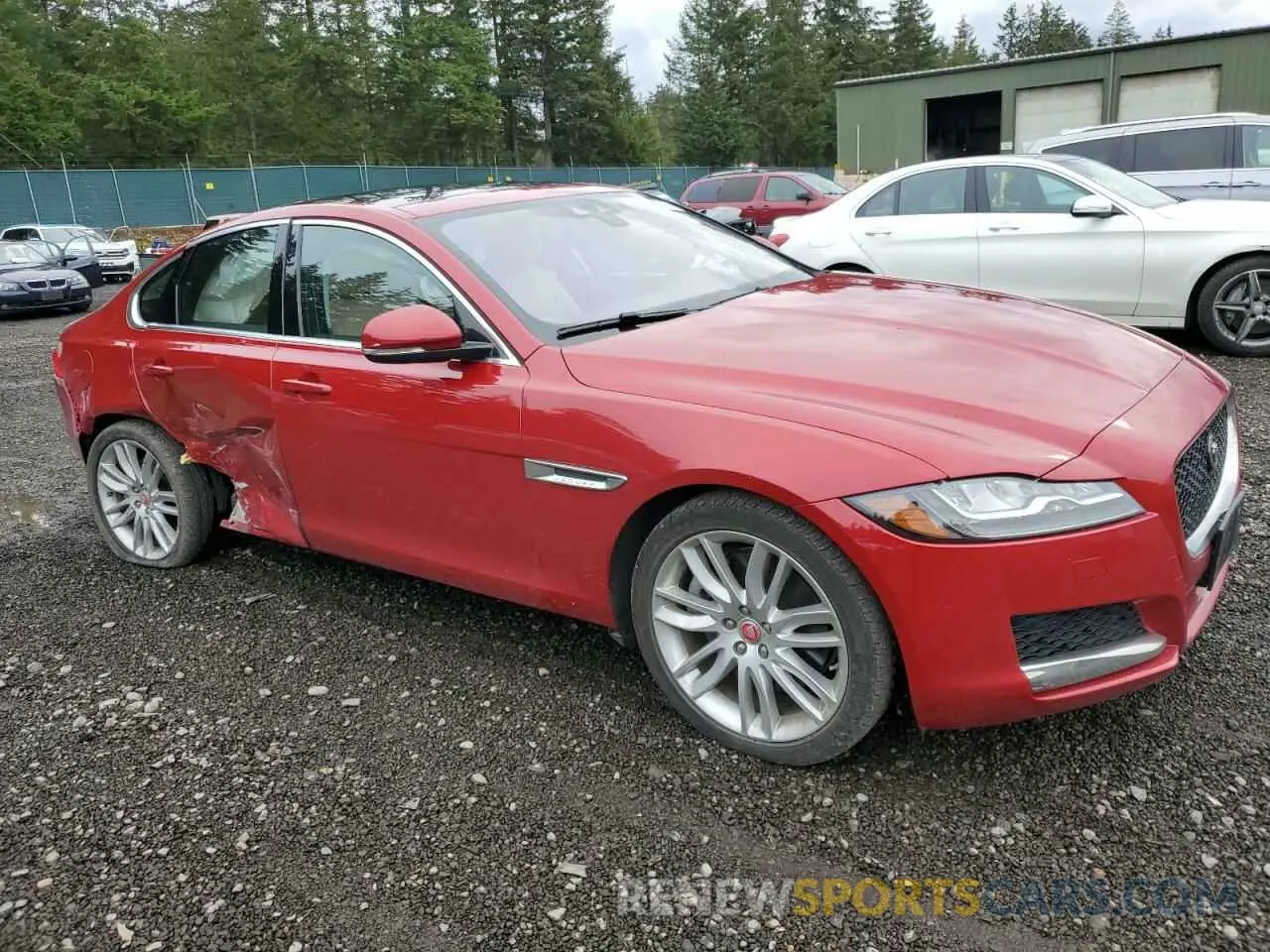 4 fotografías del automóvil dañado SAJBK4GX2KCY77458 JAGUAR XF 2019