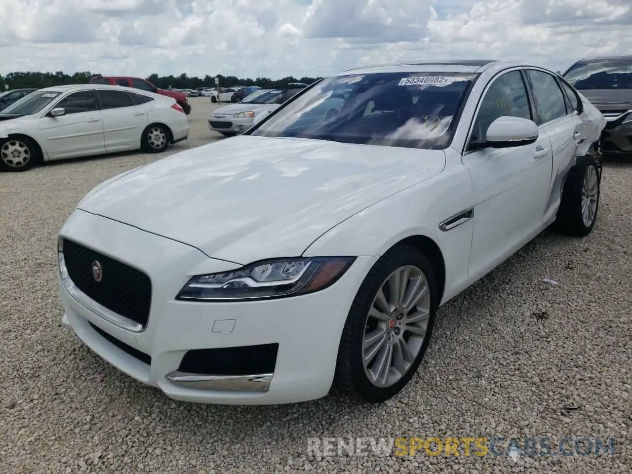 2 fotografías del automóvil dañado SAJBD4FXXLCY84218 JAGUAR XF 2020