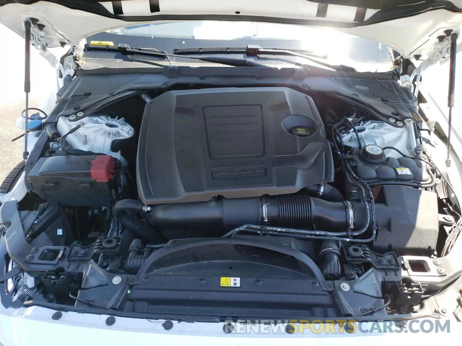 7 fotografías del automóvil dañado SAJBK4FXXLCY83382 JAGUAR XF 2020
