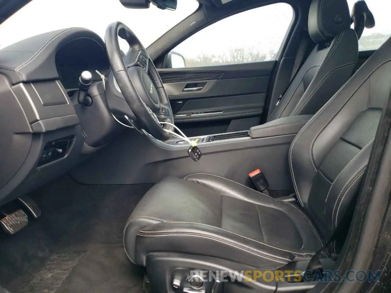 7 fotografías del automóvil dañado SAJBM4FV8LCY83910 JAGUAR XF 2020