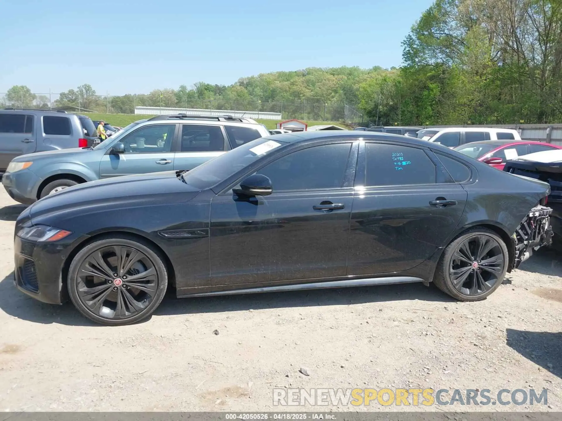 14 fotografías del automóvil dañado SAJBL4GX1MCY88418 JAGUAR XF 2021