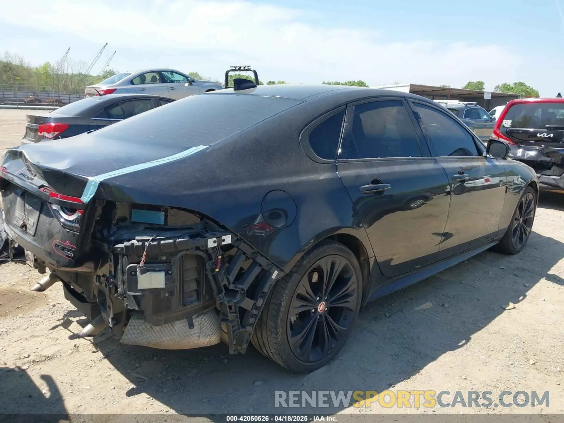 4 fotografías del automóvil dañado SAJBL4GX1MCY88418 JAGUAR XF 2021