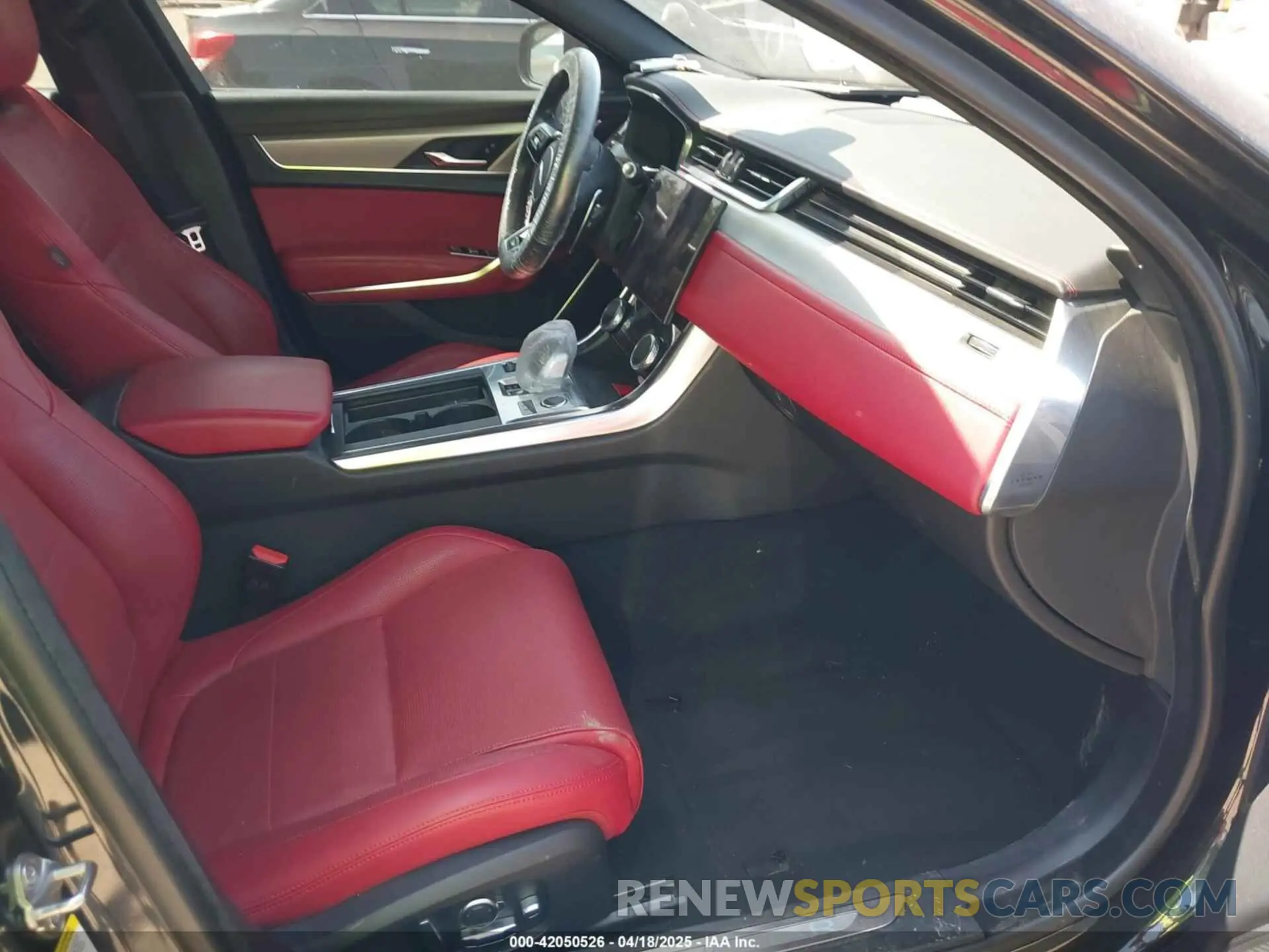 5 fotografías del automóvil dañado SAJBL4GX1MCY88418 JAGUAR XF 2021