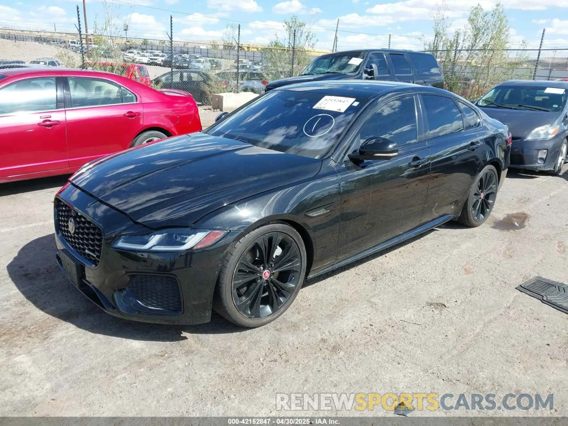 2 fotografías del automóvil dañado SAJBL4GX5MCY88213 JAGUAR XF 2021