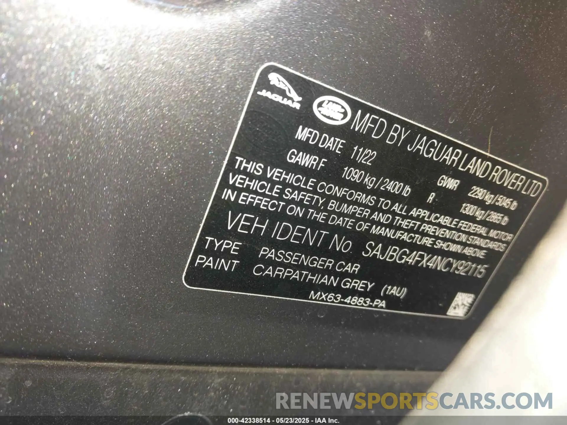 9 fotografías del automóvil dañado SAJBG4FX4NCY92115 JAGUAR XF 2022