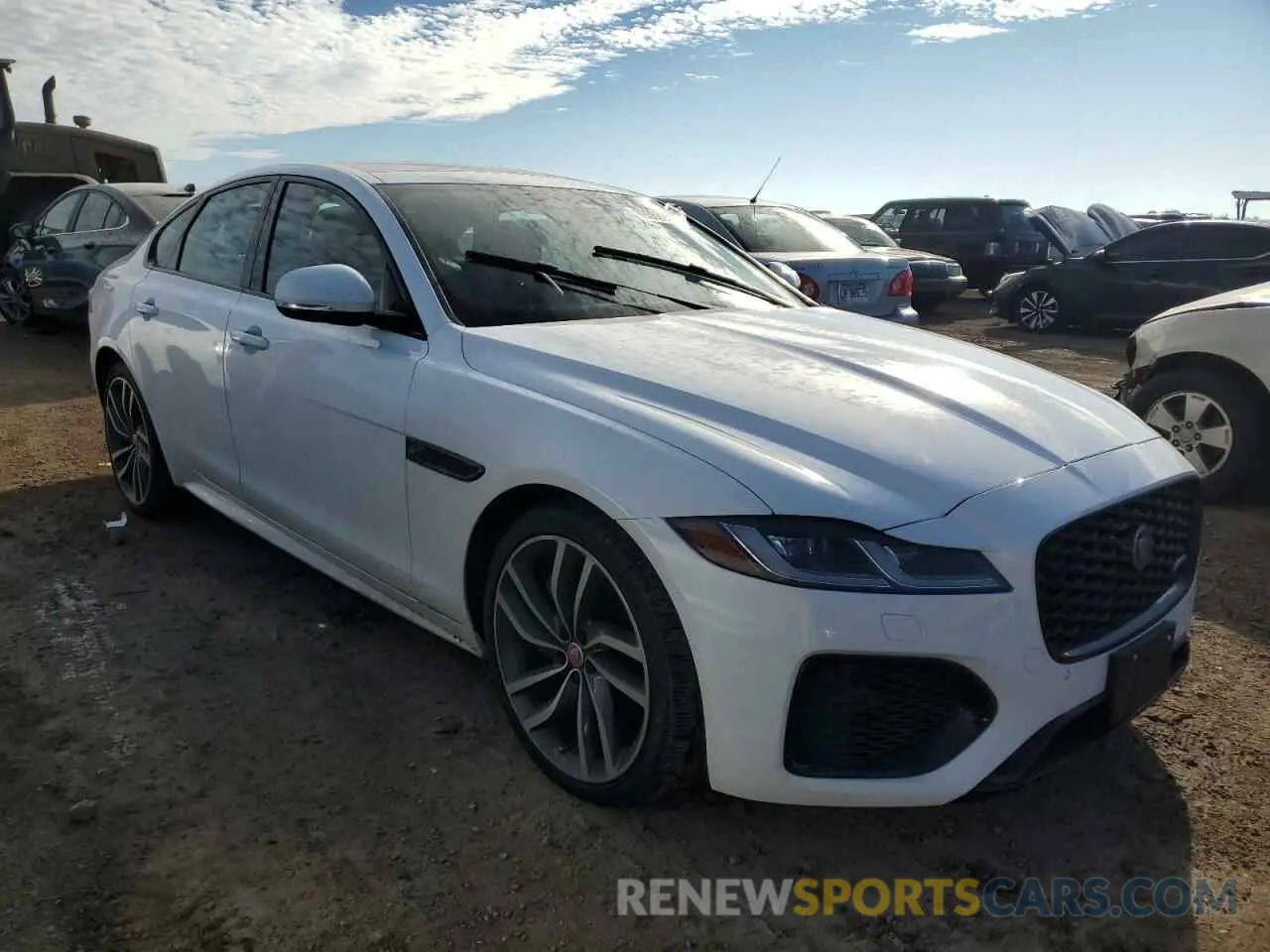 4 fotografías del automóvil dañado SAJBL4GX2NCY91572 JAGUAR XF 2022