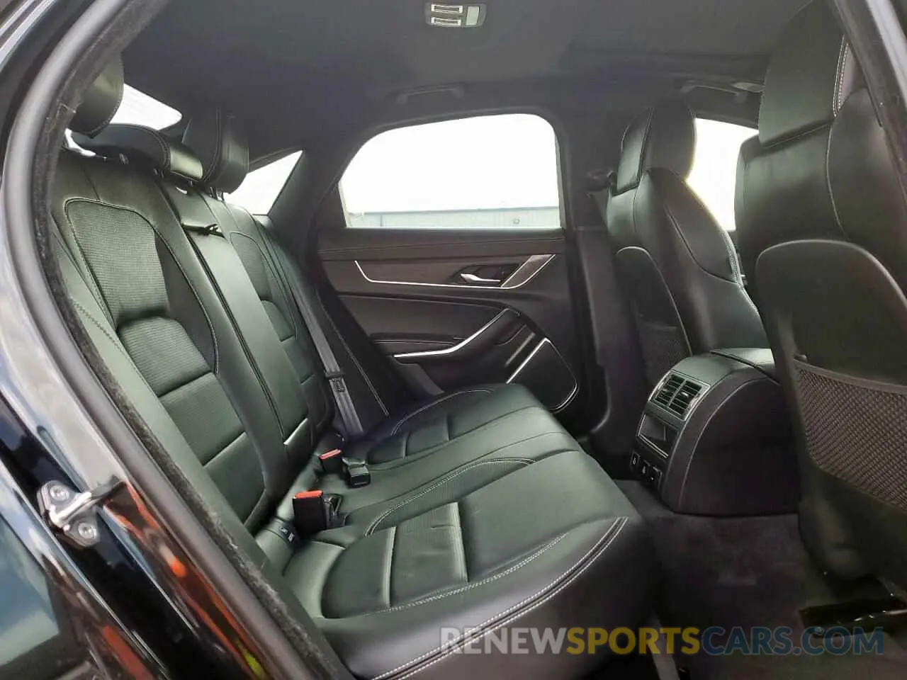 10 fotografías del automóvil dañado SAJBL4GX1PCY92568 JAGUAR XF 2023