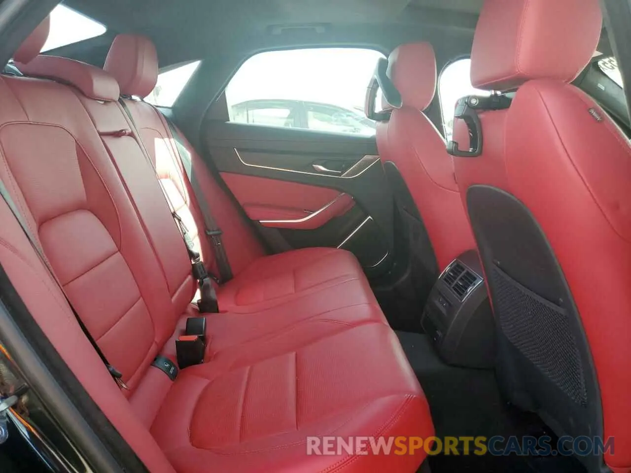 10 fotografías del automóvil dañado SAJBL4GX8PCY93183 JAGUAR XF 2023