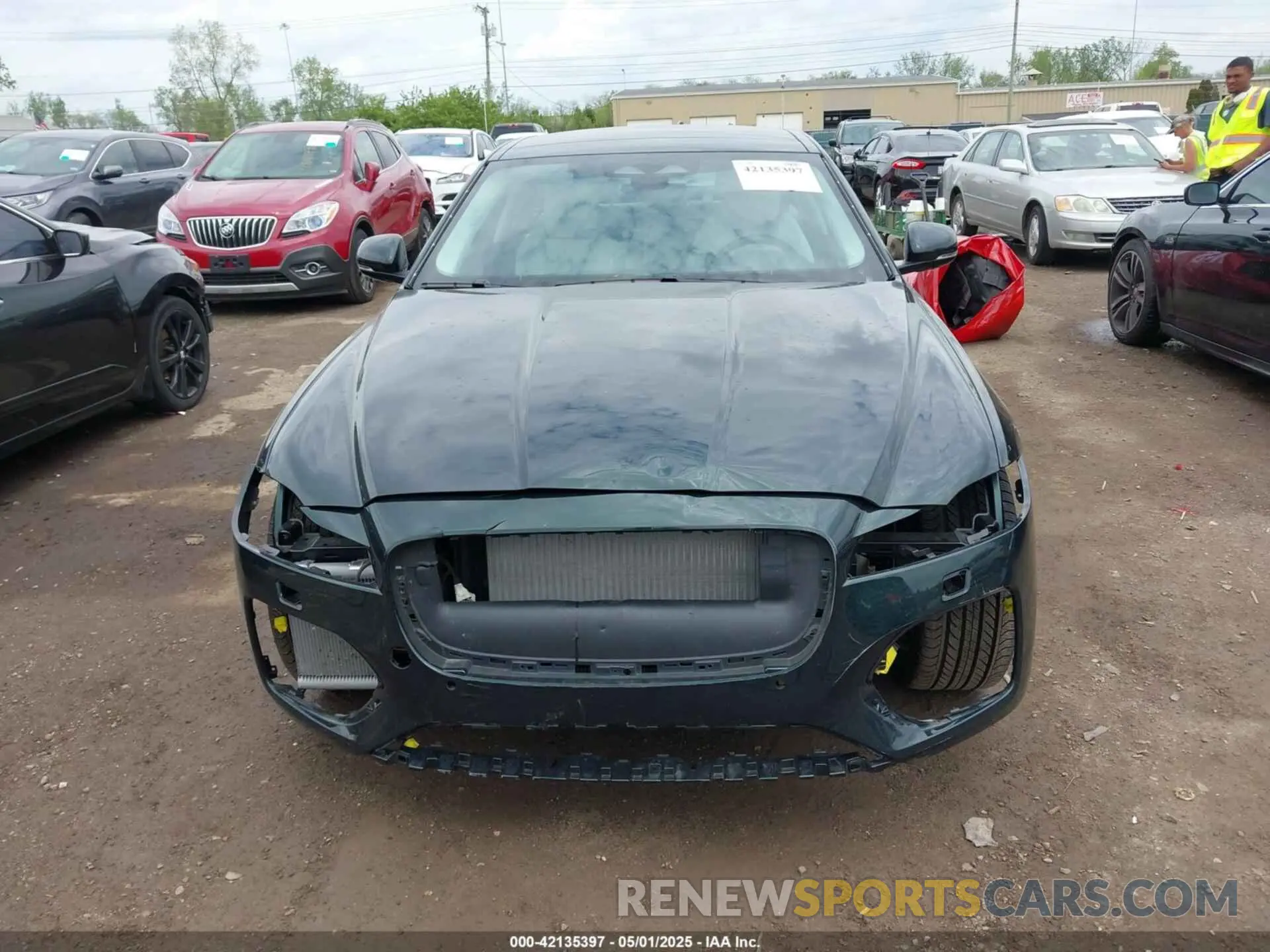 13 fotografías del automóvil dañado SAJBL4GXXPCY93265 JAGUAR XF 2023
