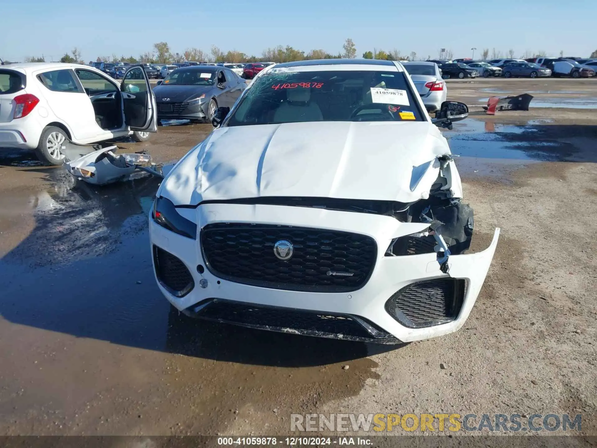 11 fotografías del automóvil dañado SAJBL4GX6RCY95873 JAGUAR XF 2024