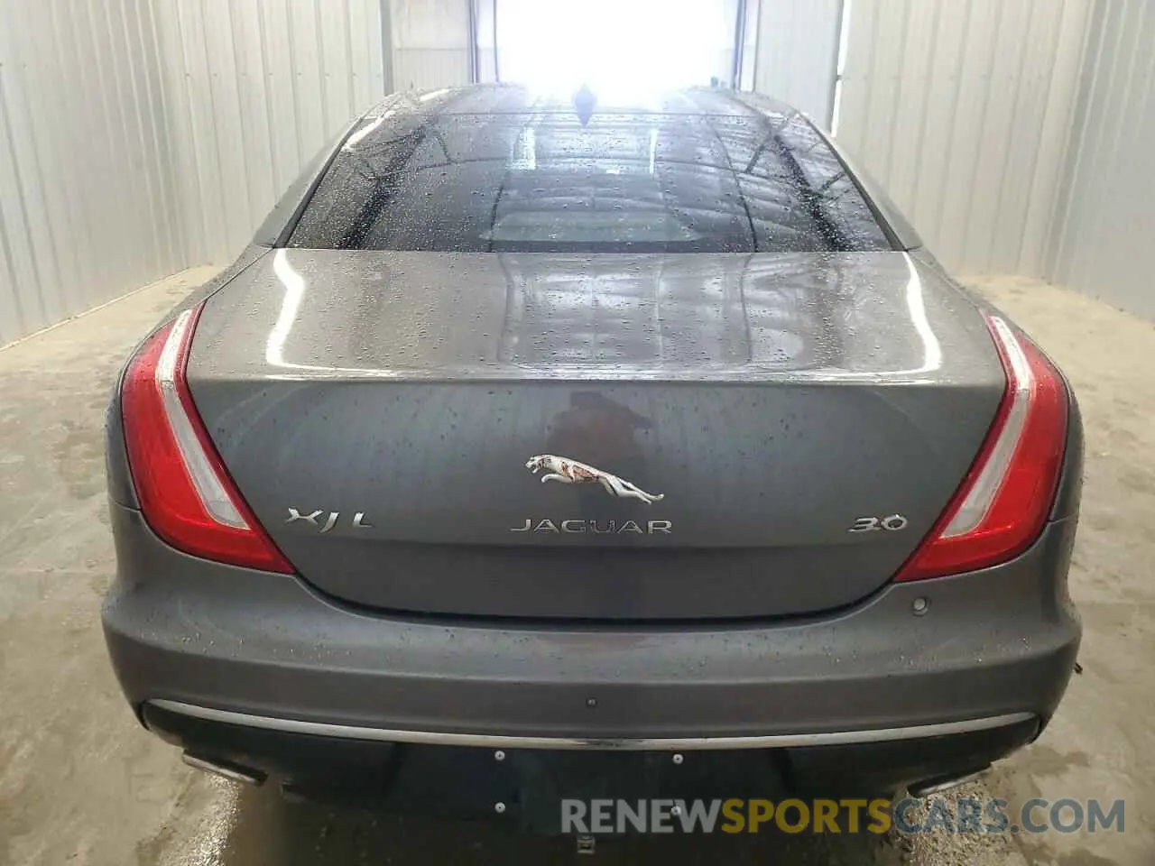 6 fotografías del automóvil dañado SAJWA2G71K8W19797 JAGUAR XJ 2019