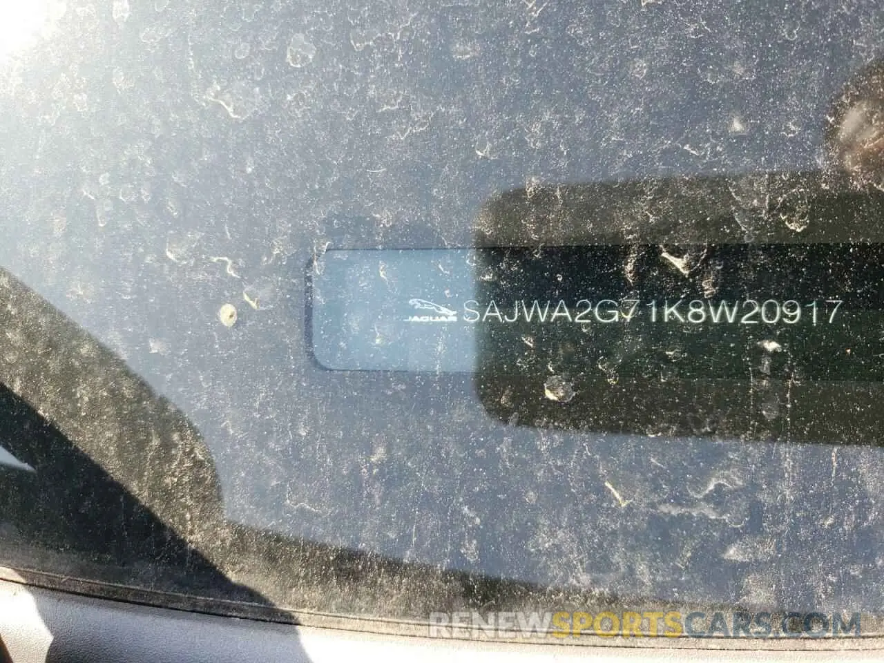 10 fotografías del automóvil dañado SAJWA2G71K8W20917 JAGUAR XJ 2019
