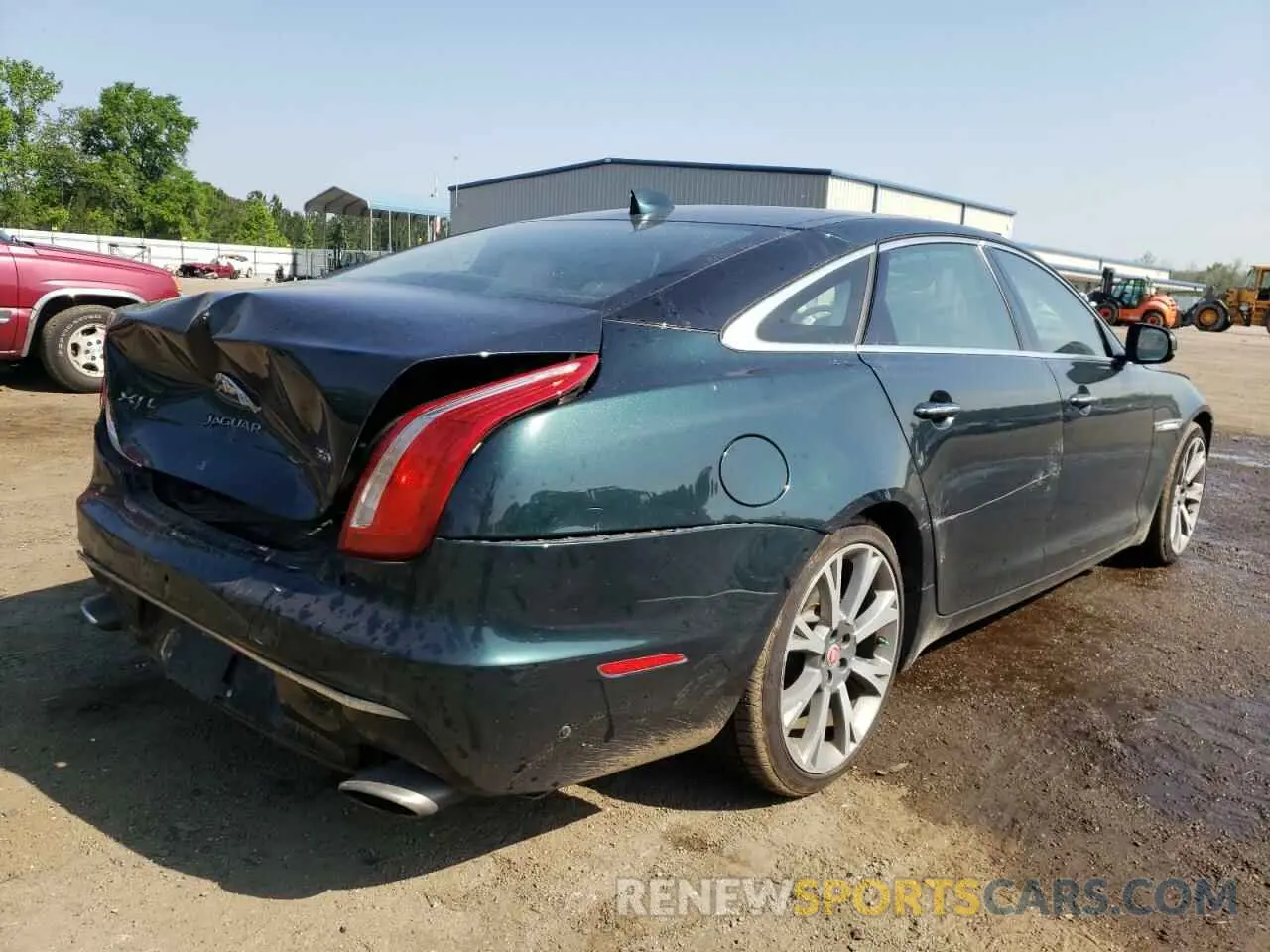 4 fotografías del automóvil dañado SAJWA2G71K8W20917 JAGUAR XJ 2019
