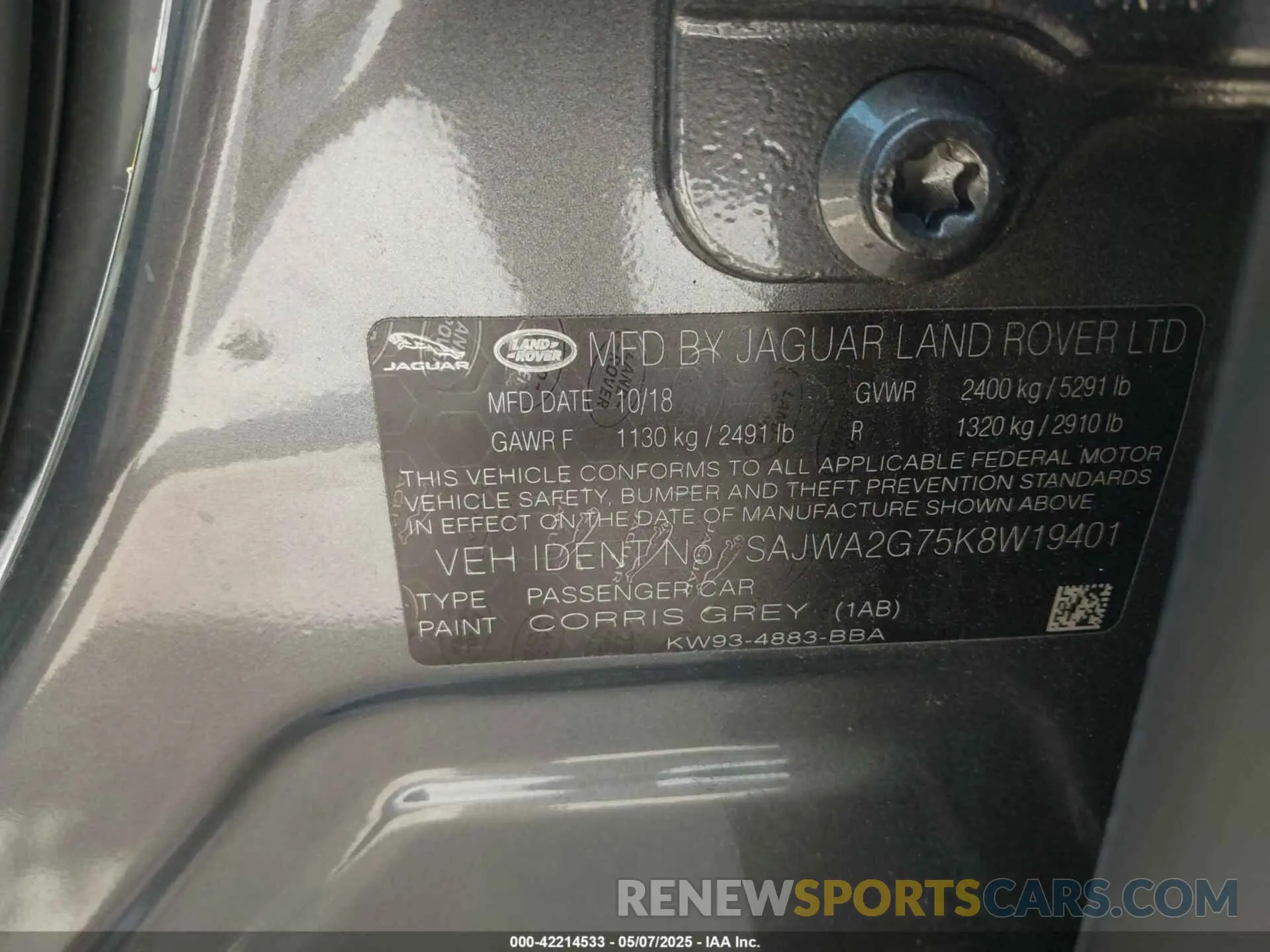 9 fotografías del automóvil dañado SAJWA2G75K8W19401 JAGUAR XJ 2019