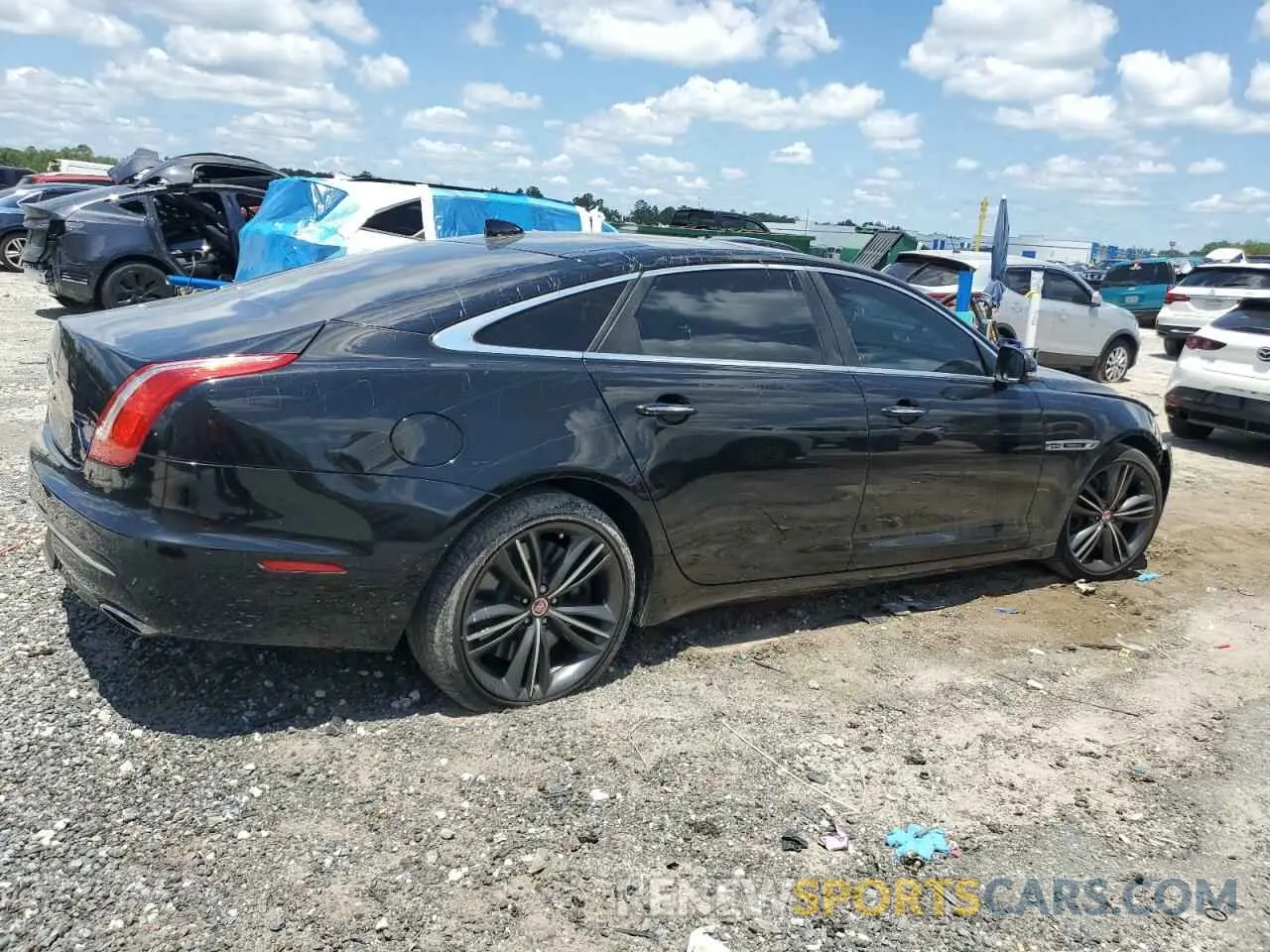 3 fotografías del automóvil dañado SAJWA2GE4KMW22490 JAGUAR XJ 2019