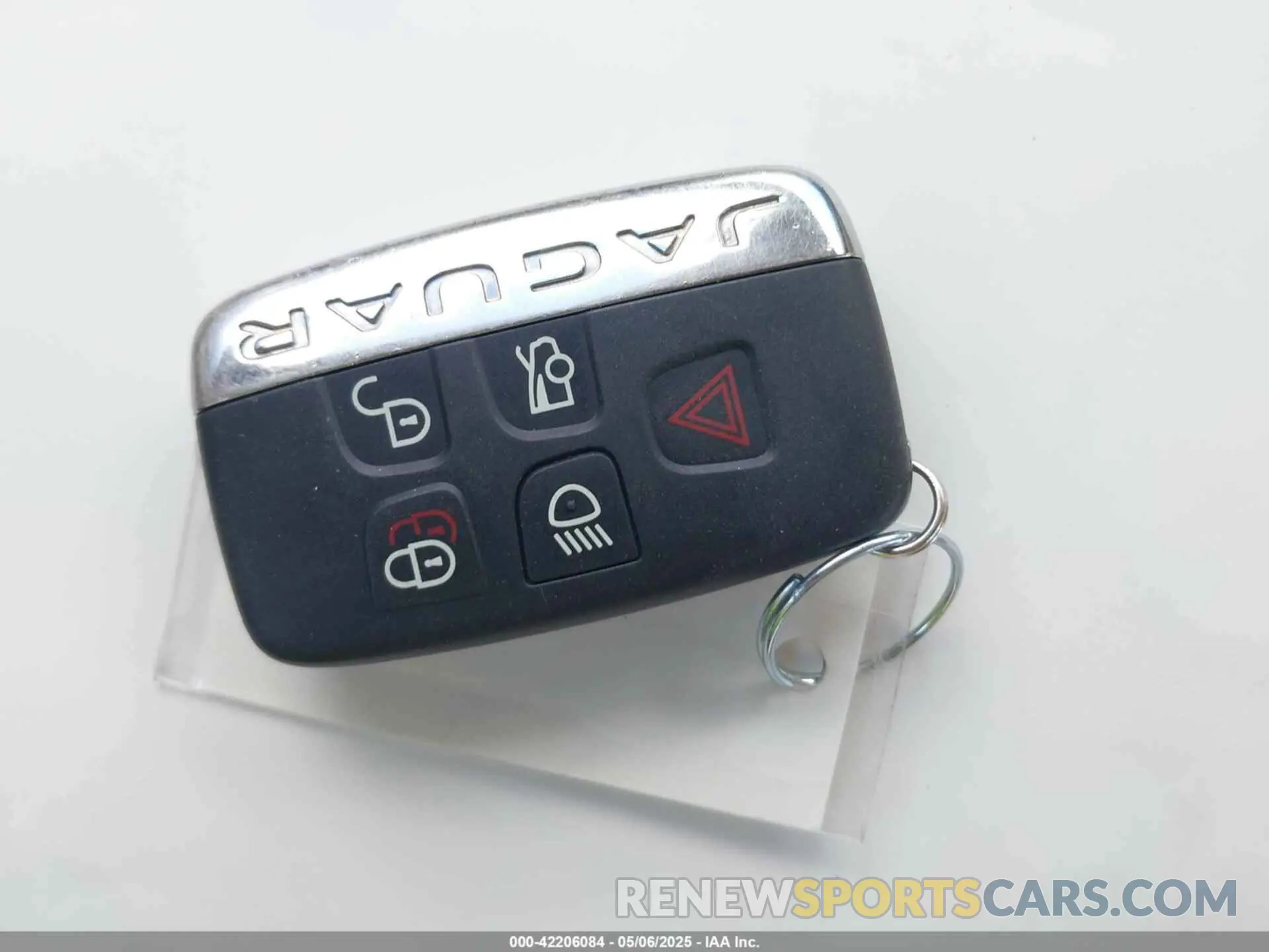 11 fotografías del automóvil dañado SAJWJ1CD0K8W20865 JAGUAR XJ 2019