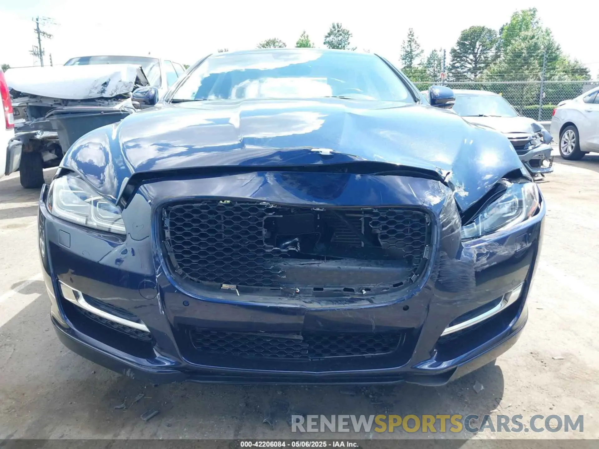 6 fotografías del automóvil dañado SAJWJ1CD0K8W20865 JAGUAR XJ 2019