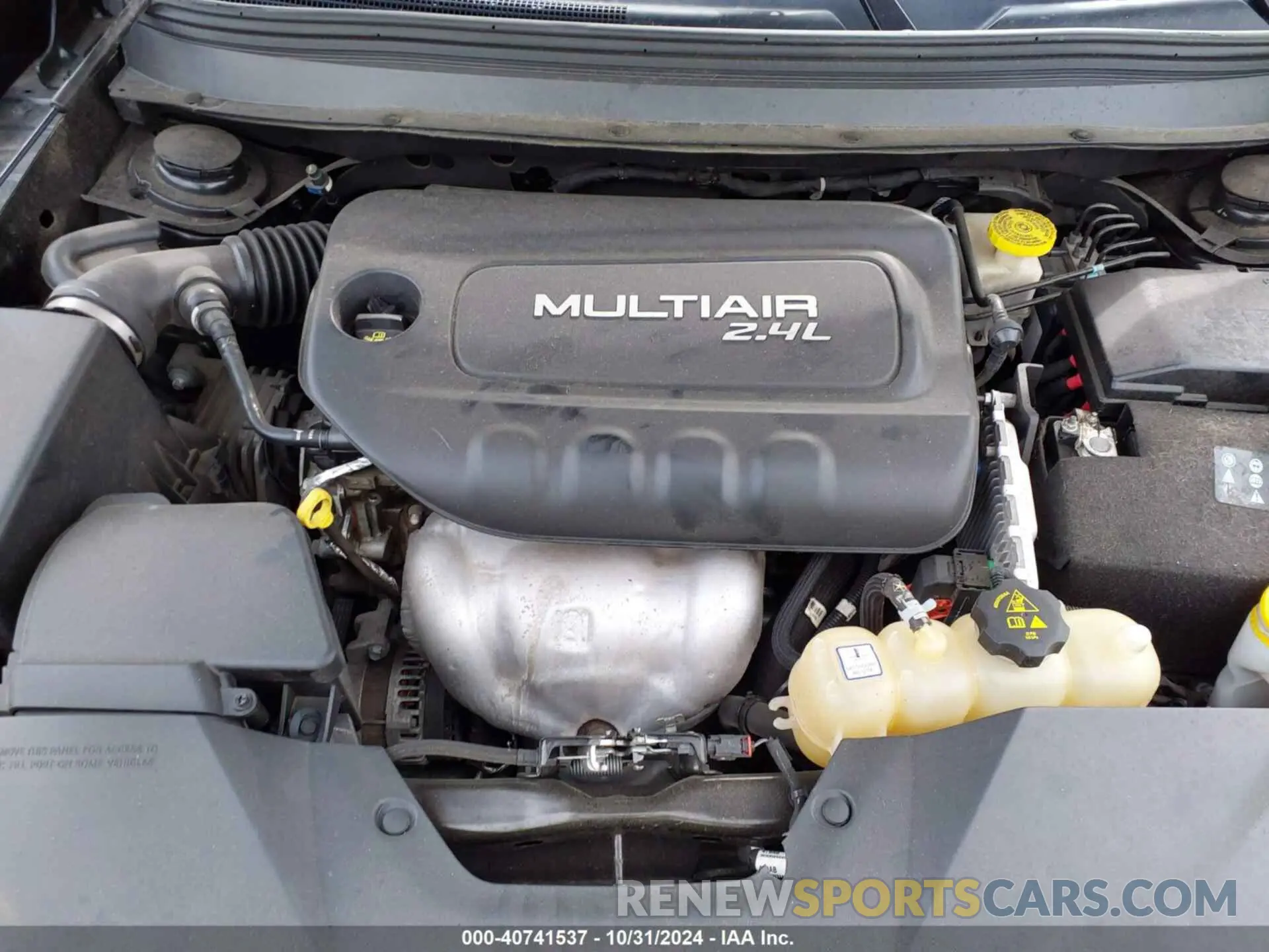 10 fotografías del automóvil dañado 1C4PJLCB0KD222477 JEEP CHEROKEE 2019