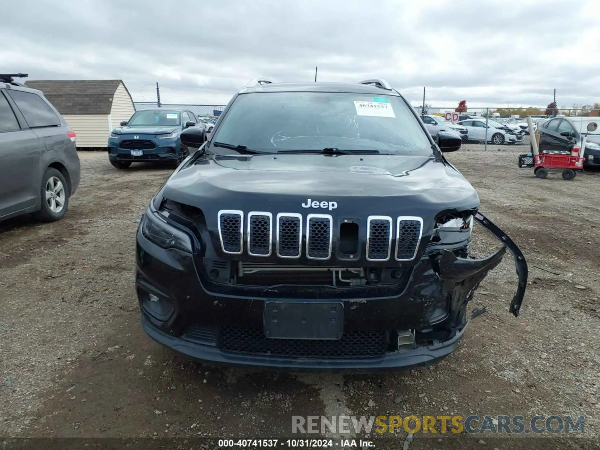12 fotografías del automóvil dañado 1C4PJLCB0KD222477 JEEP CHEROKEE 2019