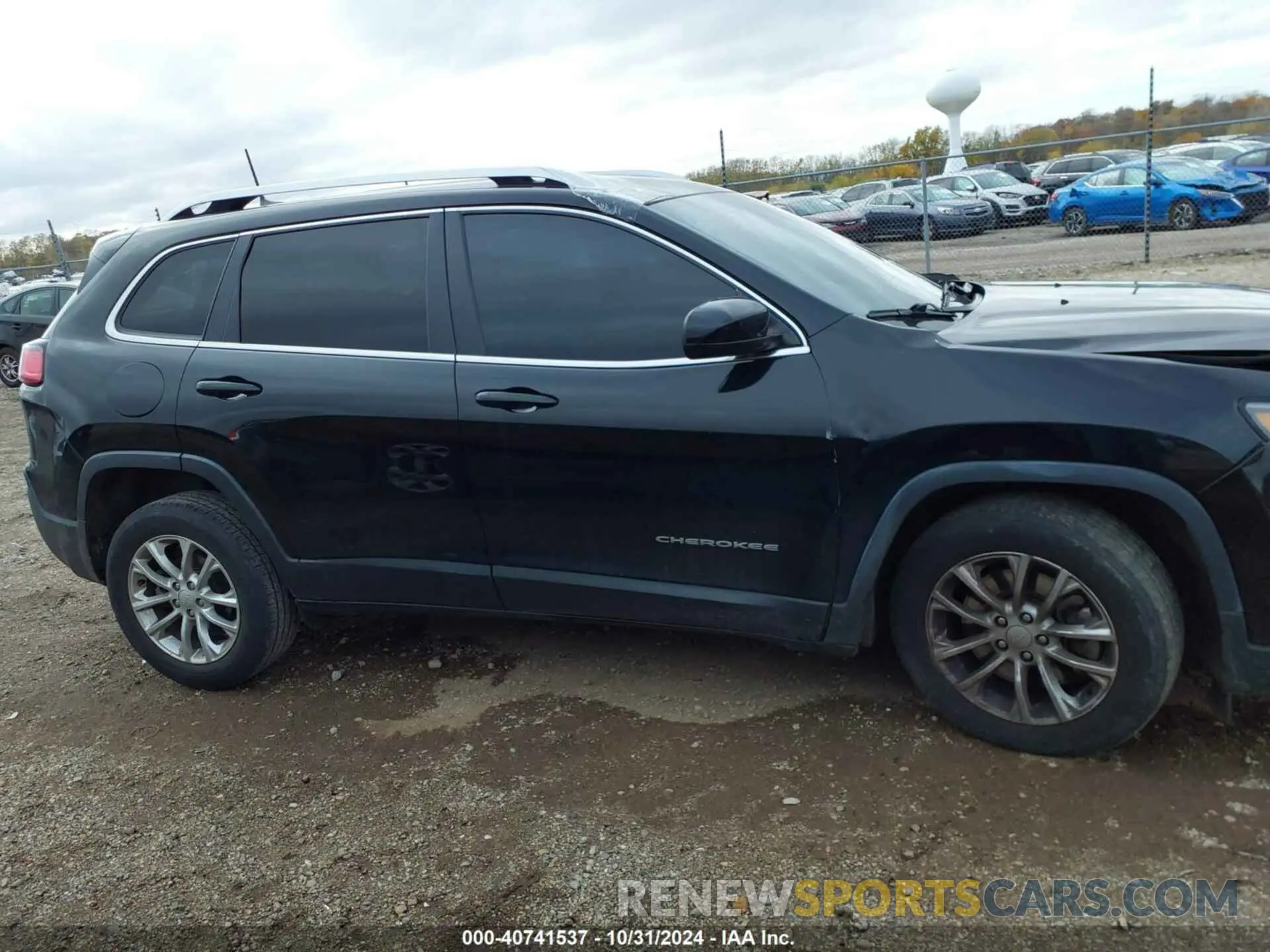 13 fotografías del automóvil dañado 1C4PJLCB0KD222477 JEEP CHEROKEE 2019