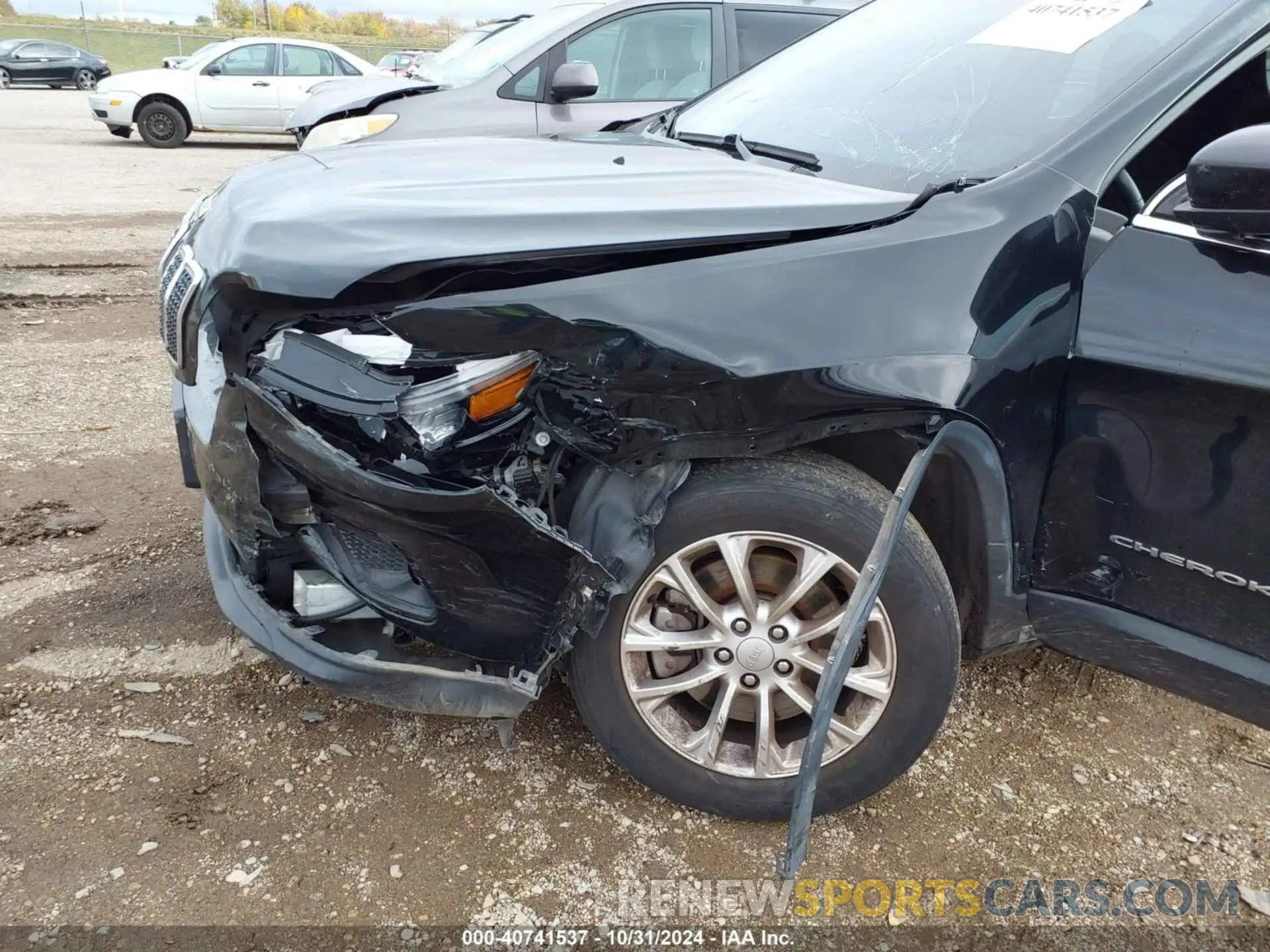 6 fotografías del automóvil dañado 1C4PJLCB0KD222477 JEEP CHEROKEE 2019