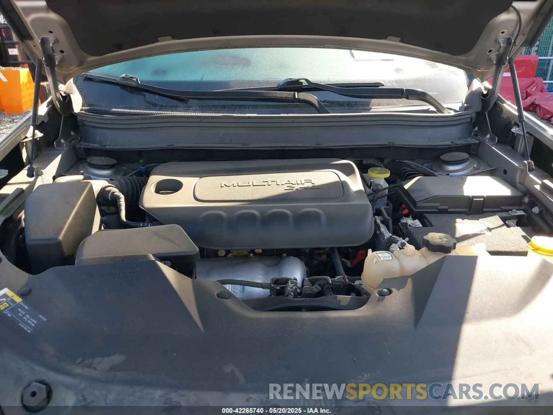10 fotografías del automóvil dañado 1C4PJLCB2KD285726 JEEP CHEROKEE 2019