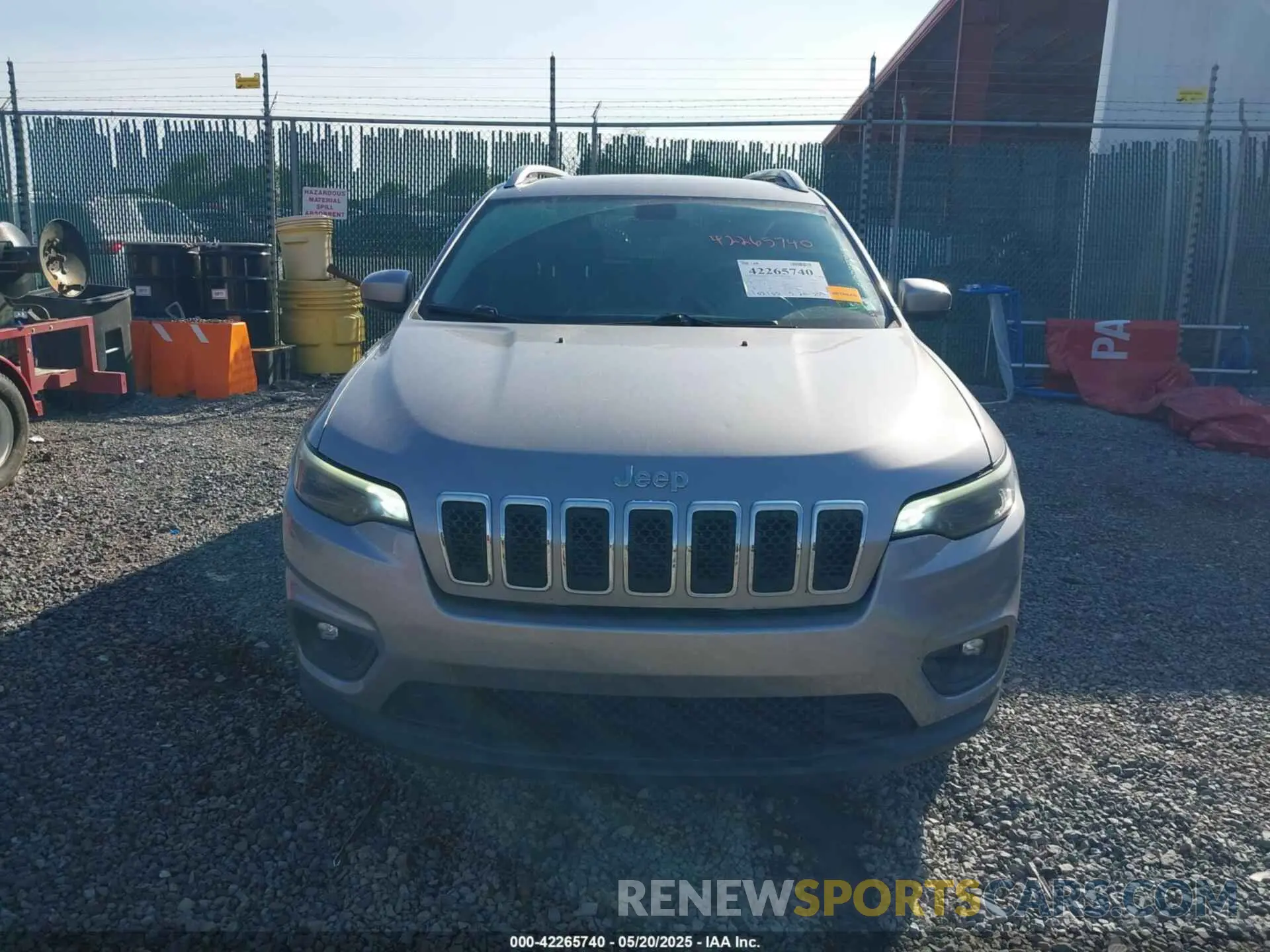 12 fotografías del automóvil dañado 1C4PJLCB2KD285726 JEEP CHEROKEE 2019