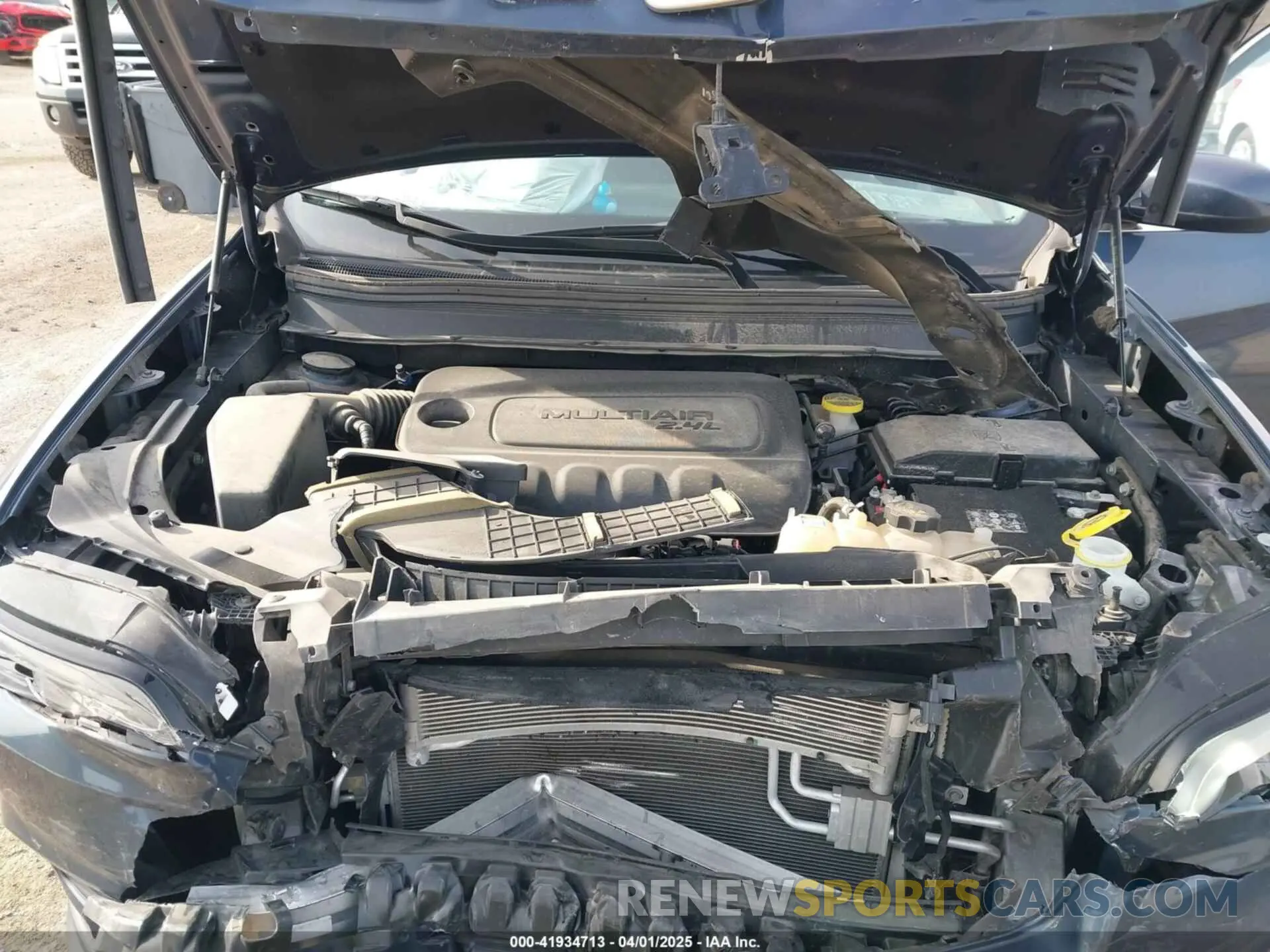 10 fotografías del automóvil dañado 1C4PJLCB2KD403788 JEEP CHEROKEE 2019