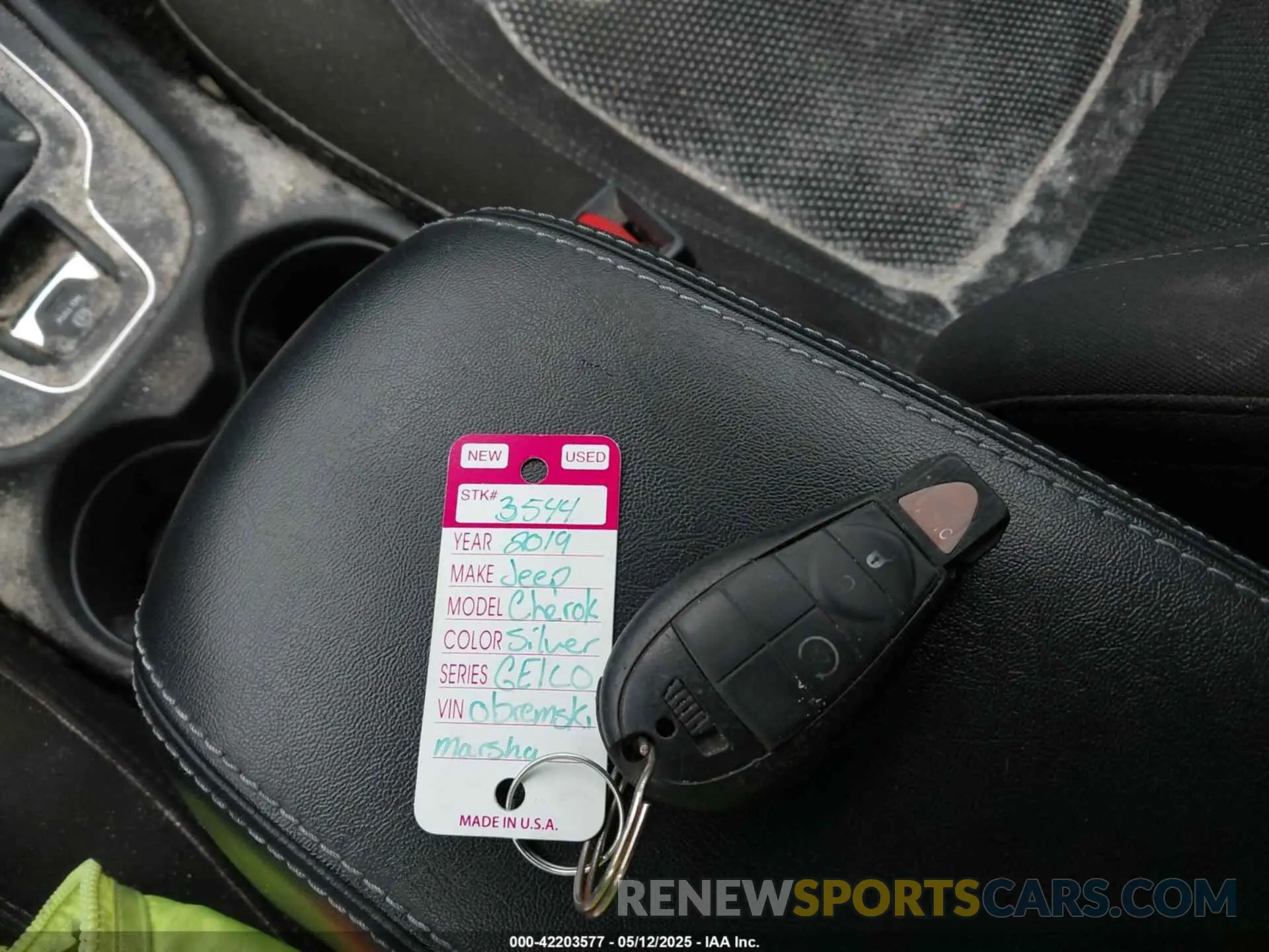 11 fotografías del automóvil dañado 1C4PJLCB3KD145135 JEEP CHEROKEE 2019