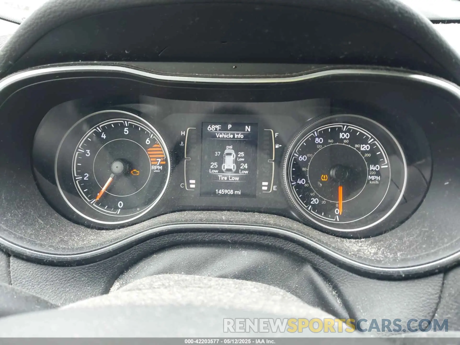 7 fotografías del automóvil dañado 1C4PJLCB3KD145135 JEEP CHEROKEE 2019