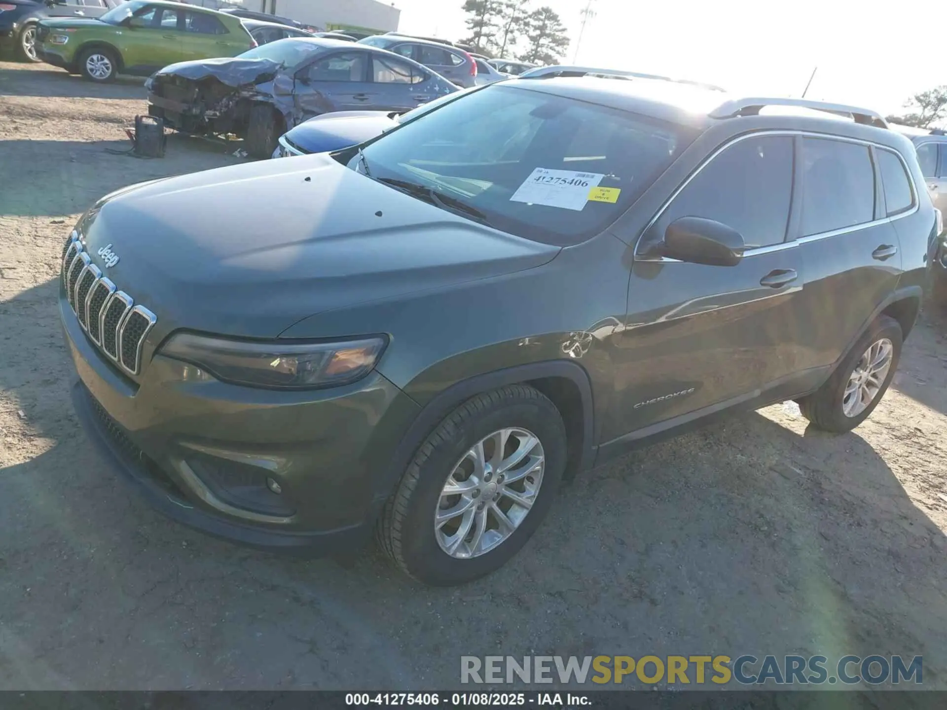 2 fotografías del automóvil dañado 1C4PJLCB3KD416517 JEEP CHEROKEE 2019