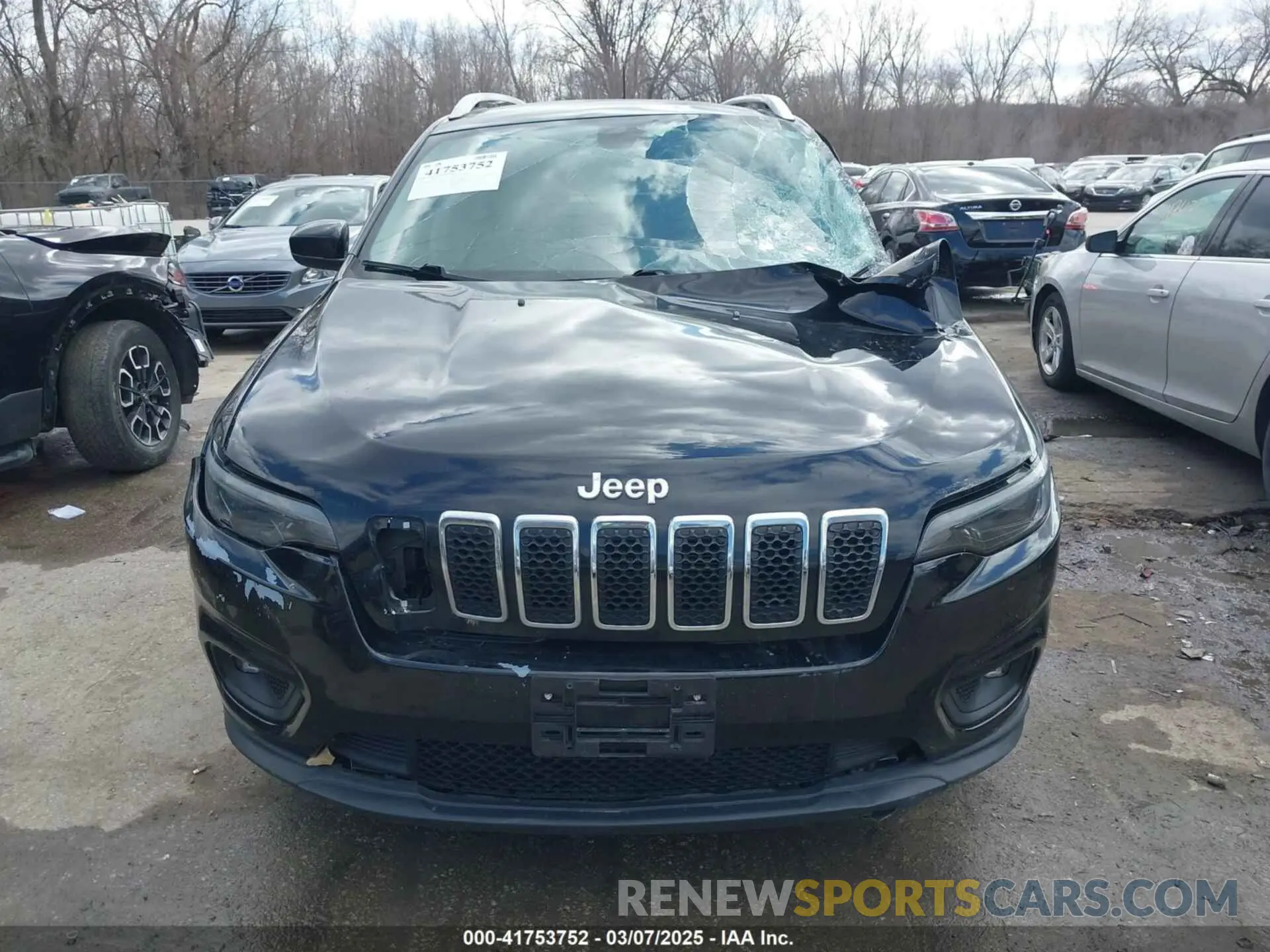 12 fotografías del automóvil dañado 1C4PJLCB4KD222904 JEEP CHEROKEE 2019